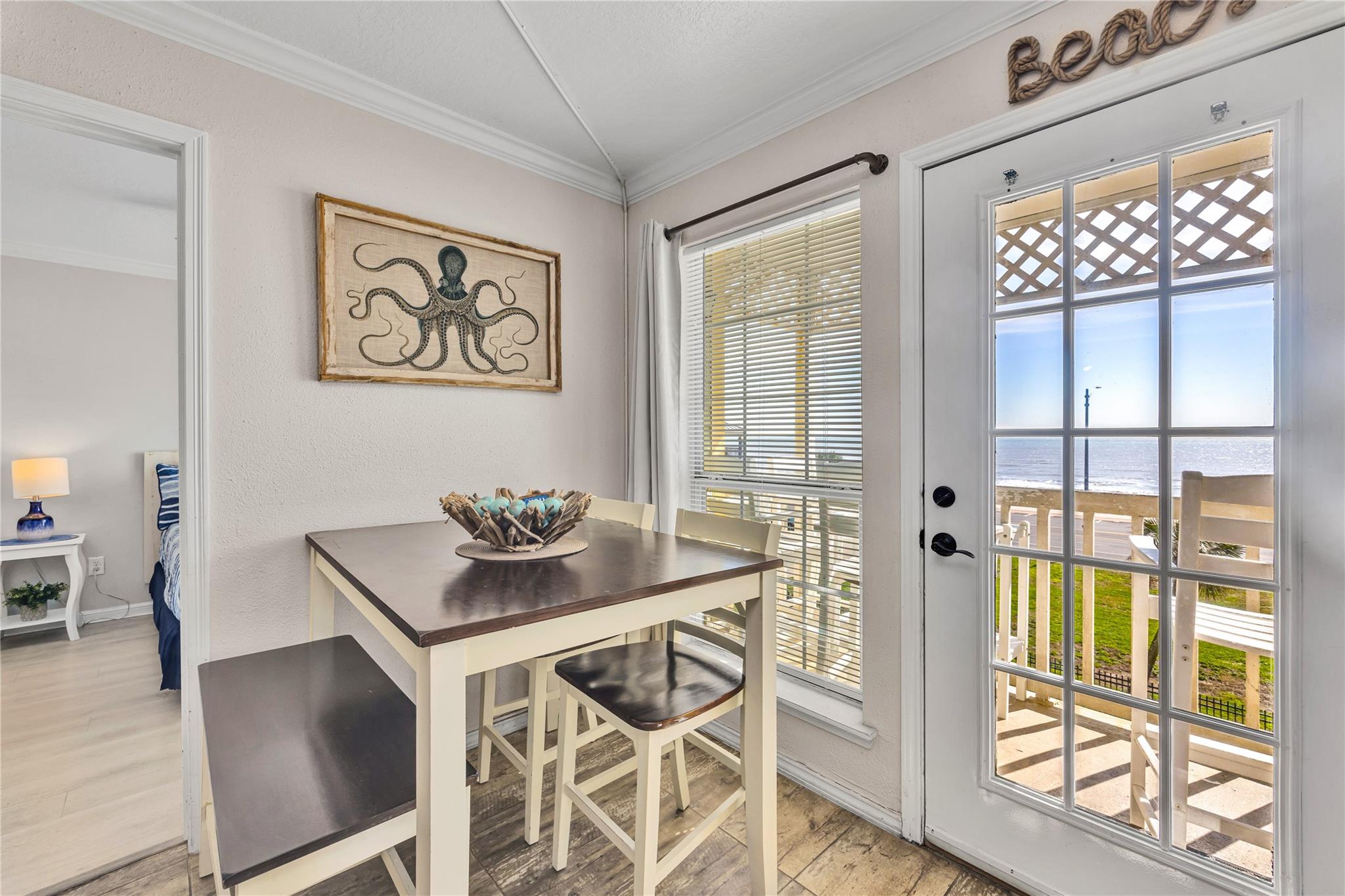 6300 Seawall Boulevard # 2303