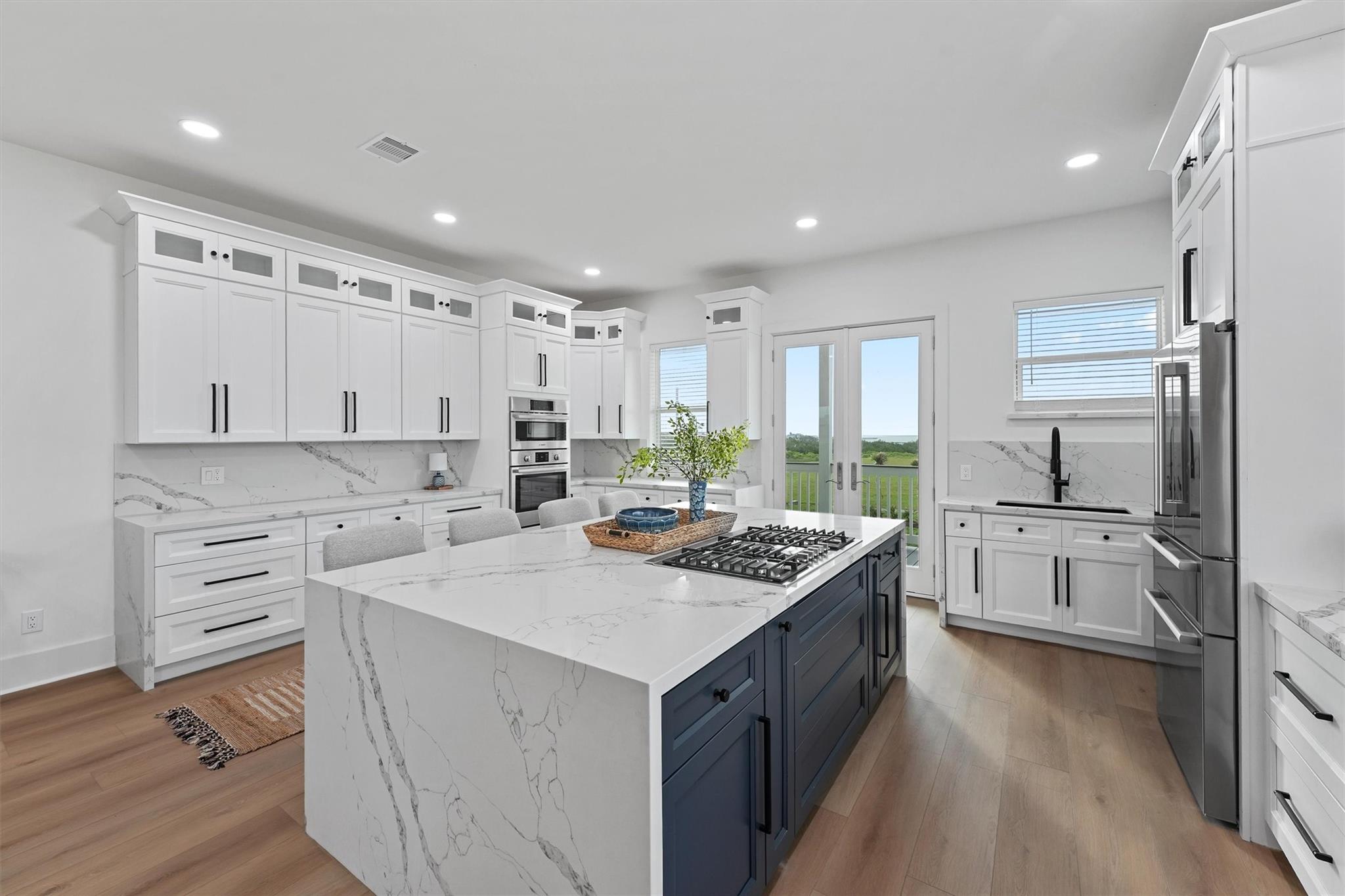 21330 Scissor Tail Lane