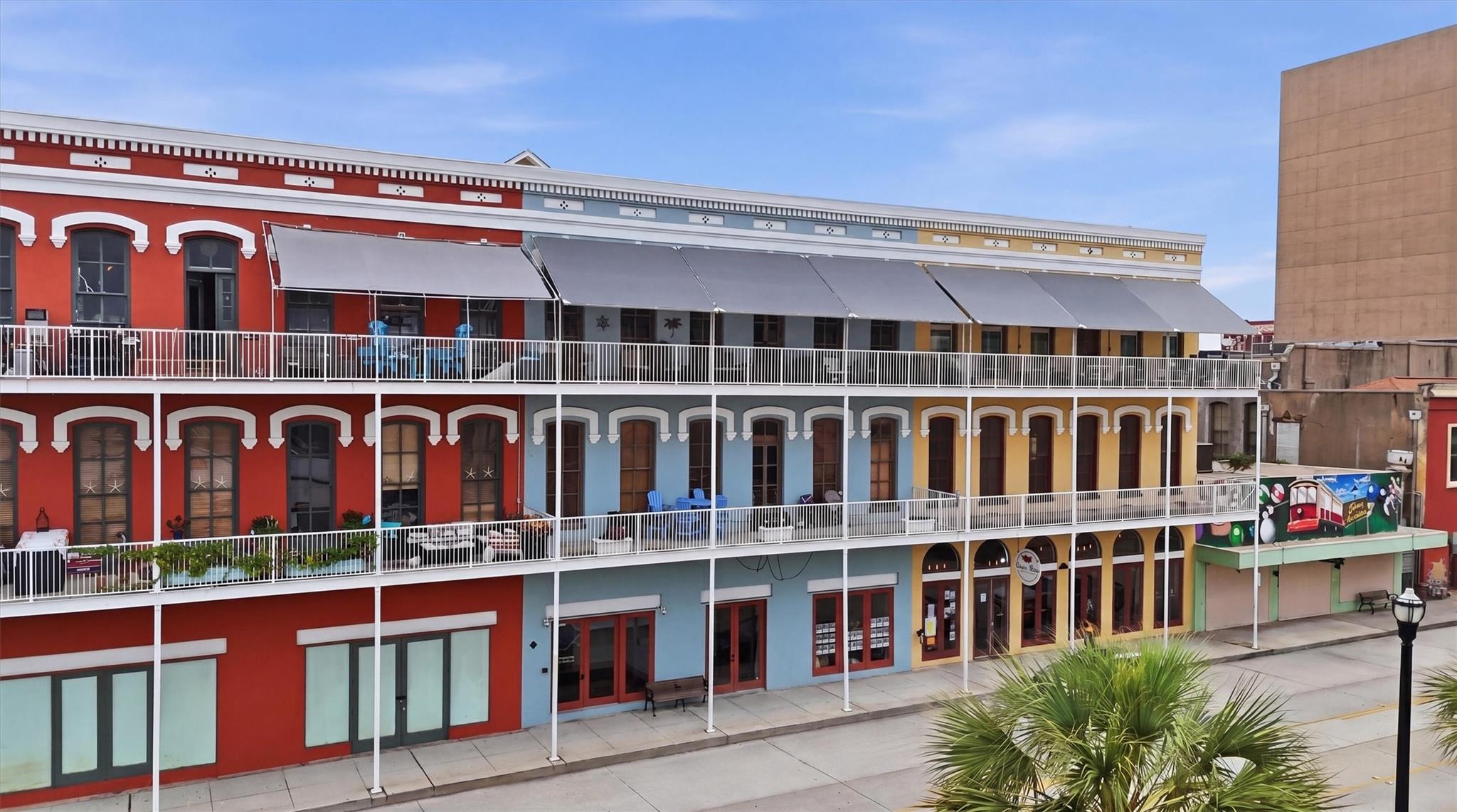 2318 Market Street # 12