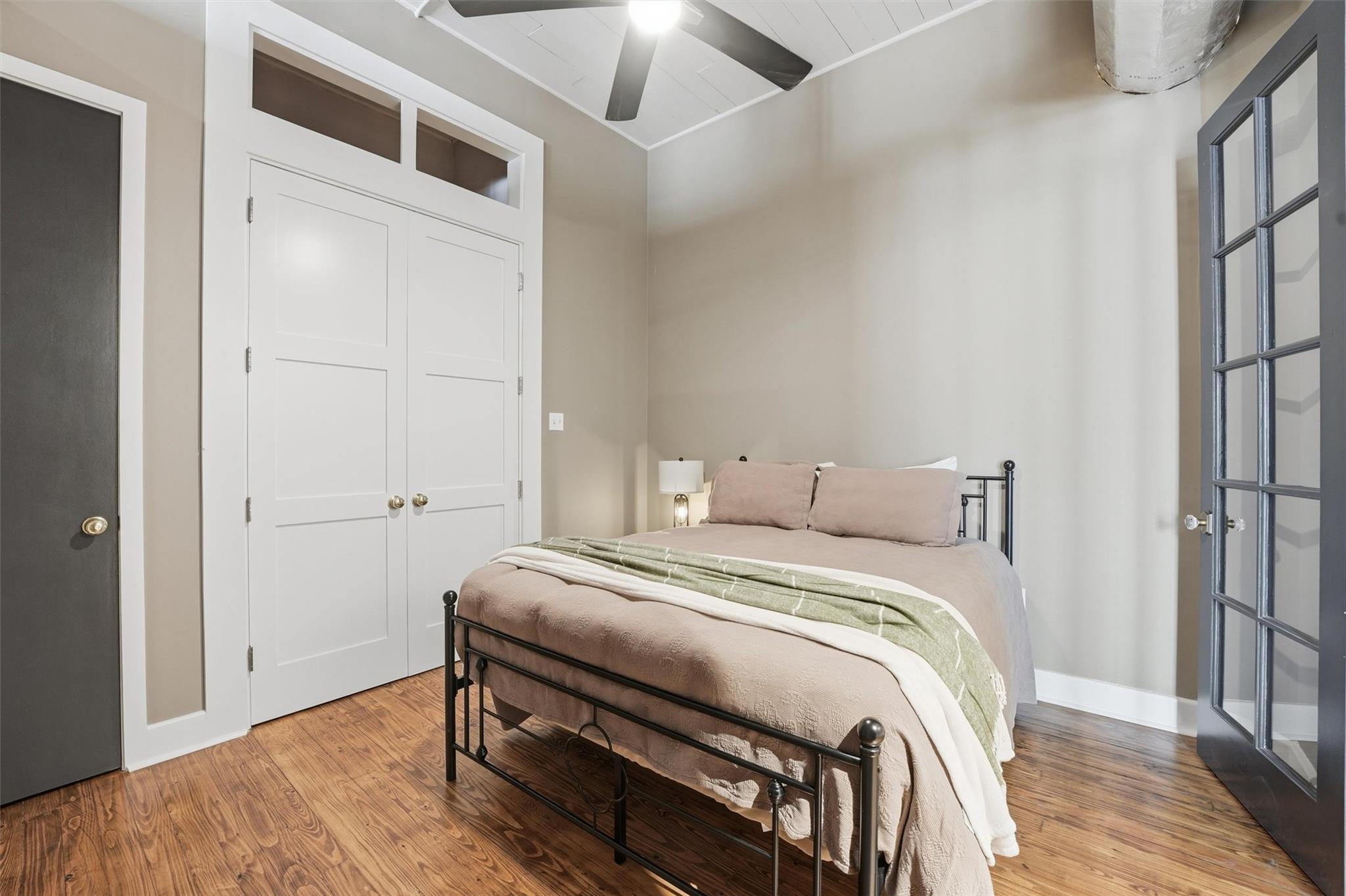 2318 Market Street # 12