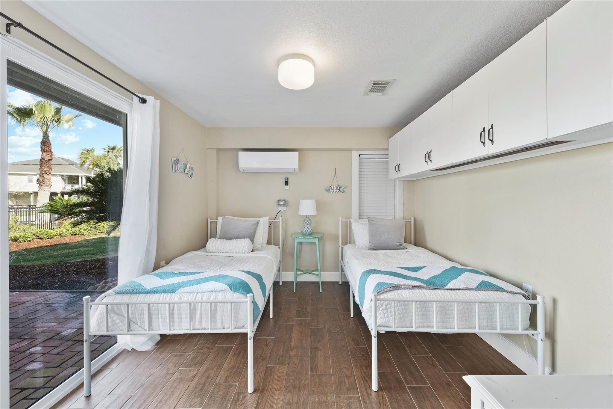 16603 Jamaica Cove Road