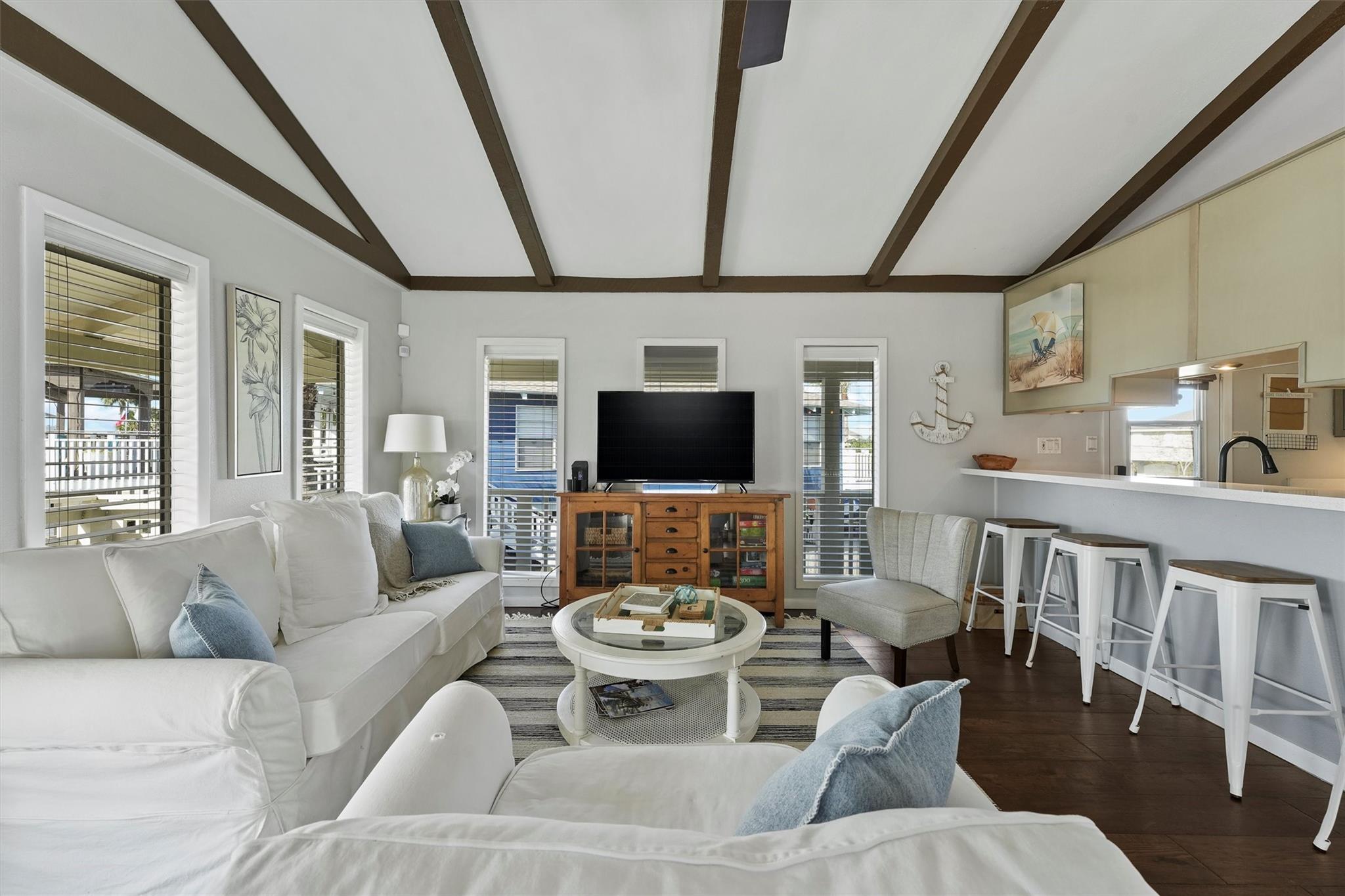 16603 Jamaica Cove Road