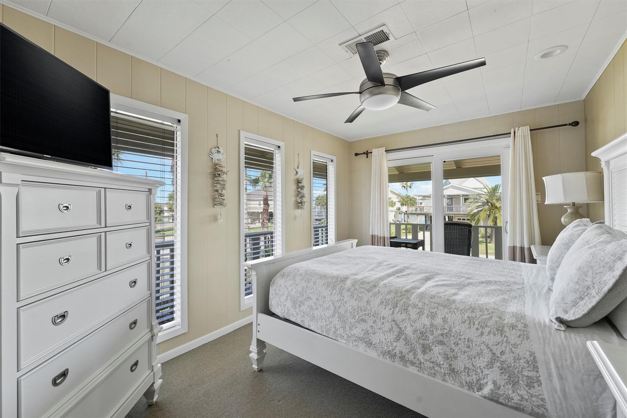 16603 Jamaica Cove Road