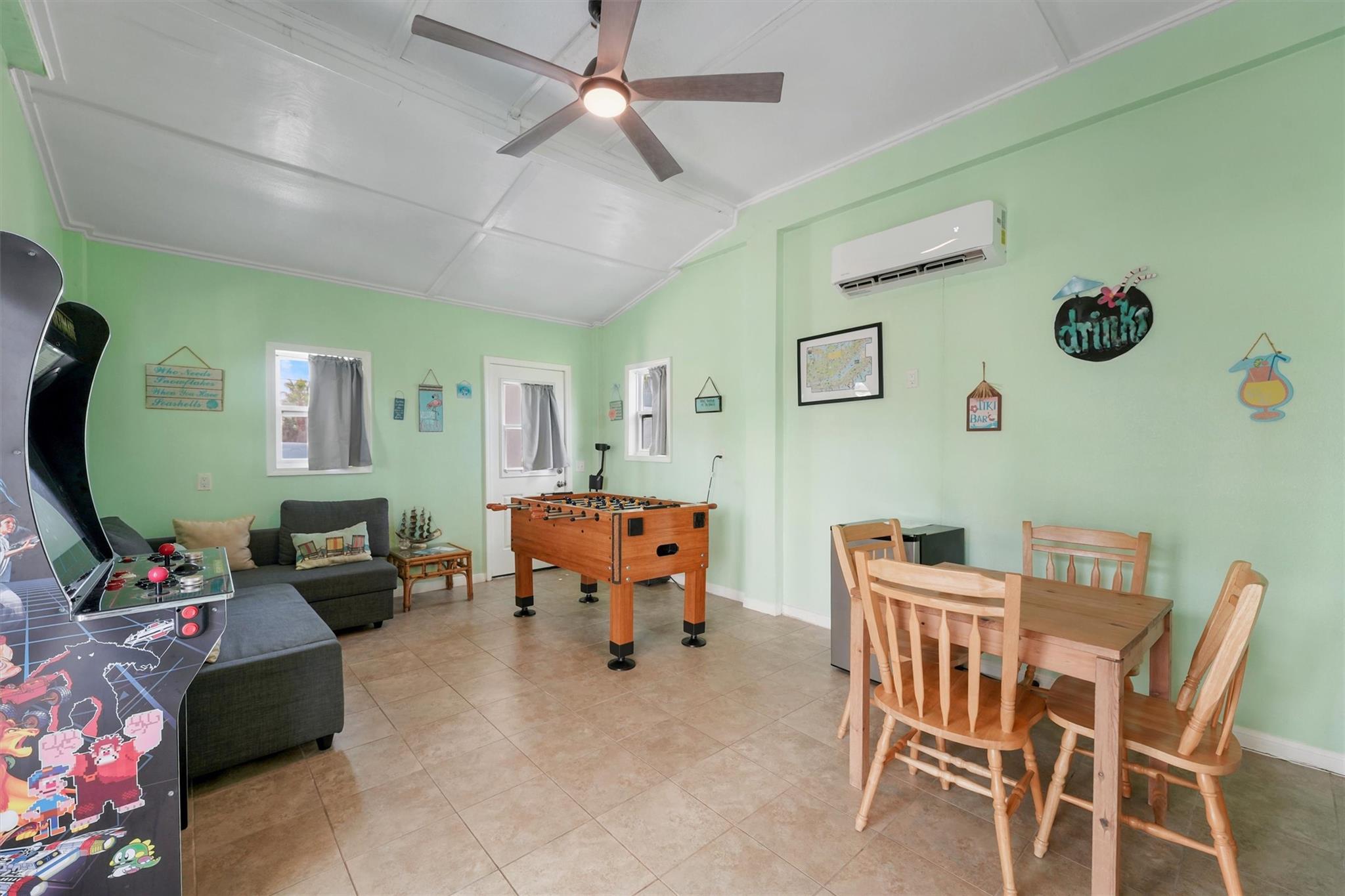 4219 Ector Drive