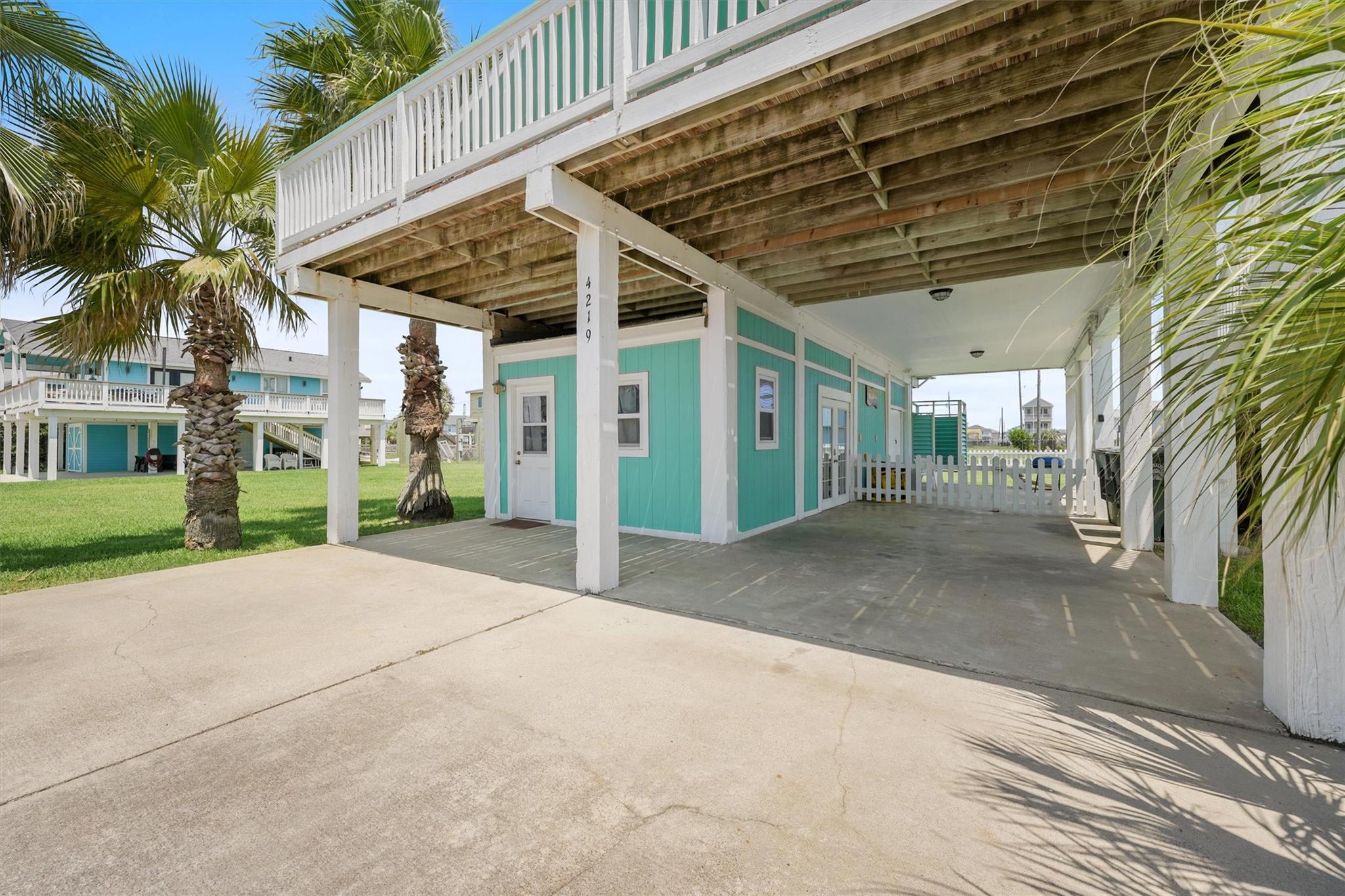 4219 Ector Drive