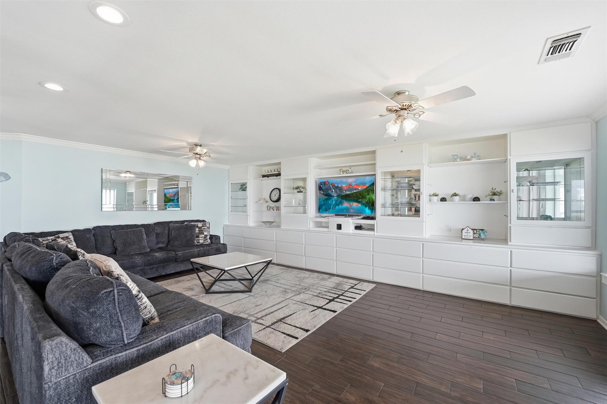 7712 Channelview Drive