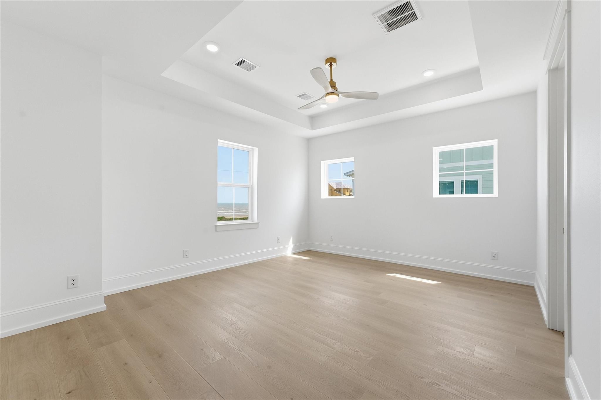 11350 Beachside Drive