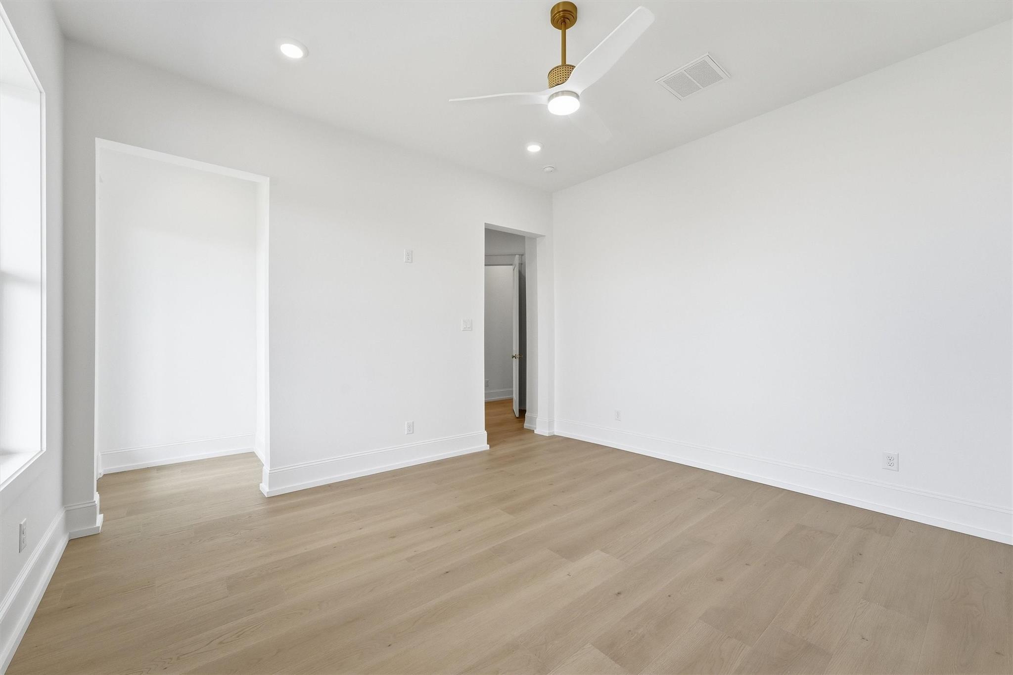 11350 Beachside Drive