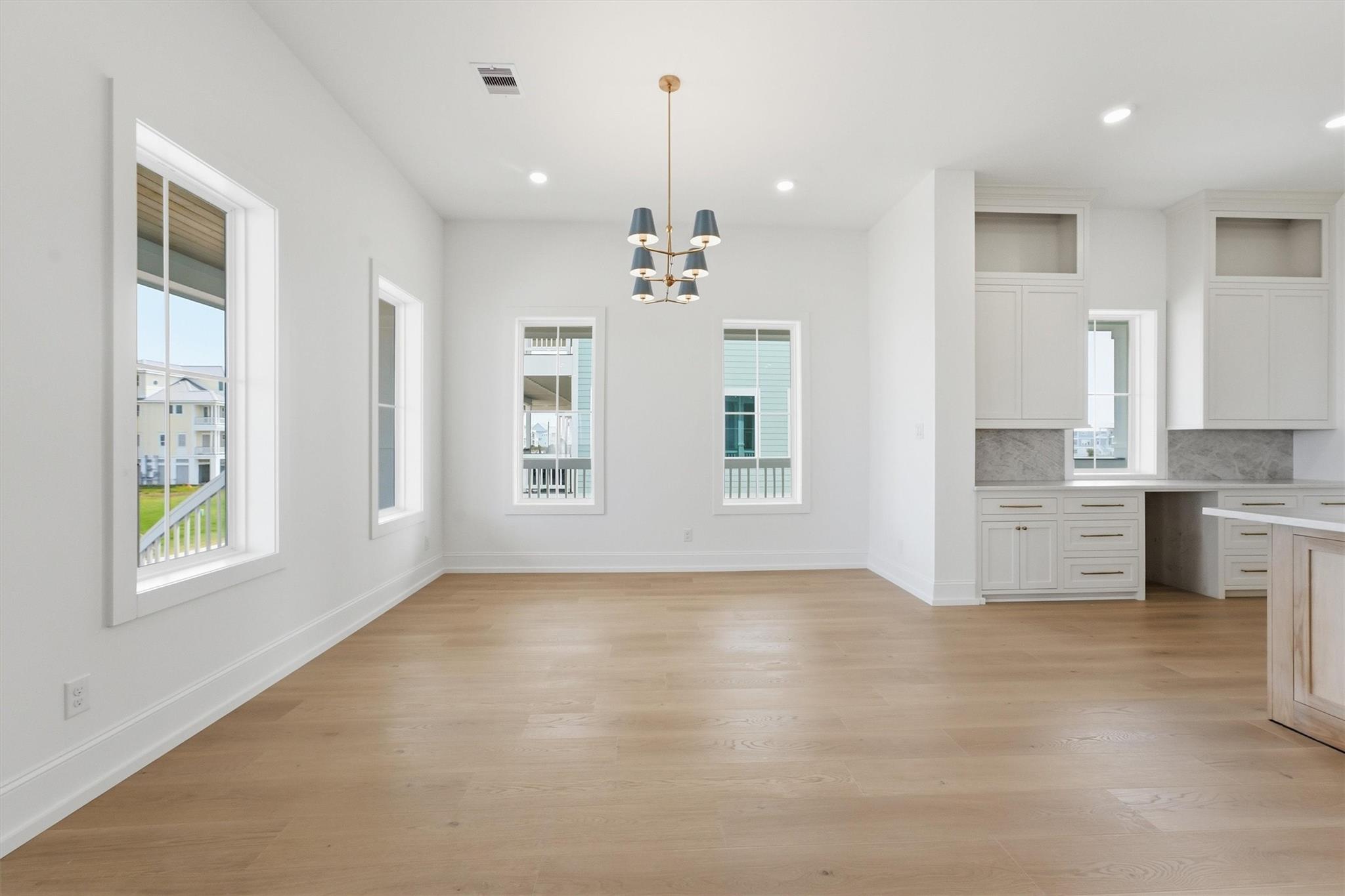 11350 Beachside Drive