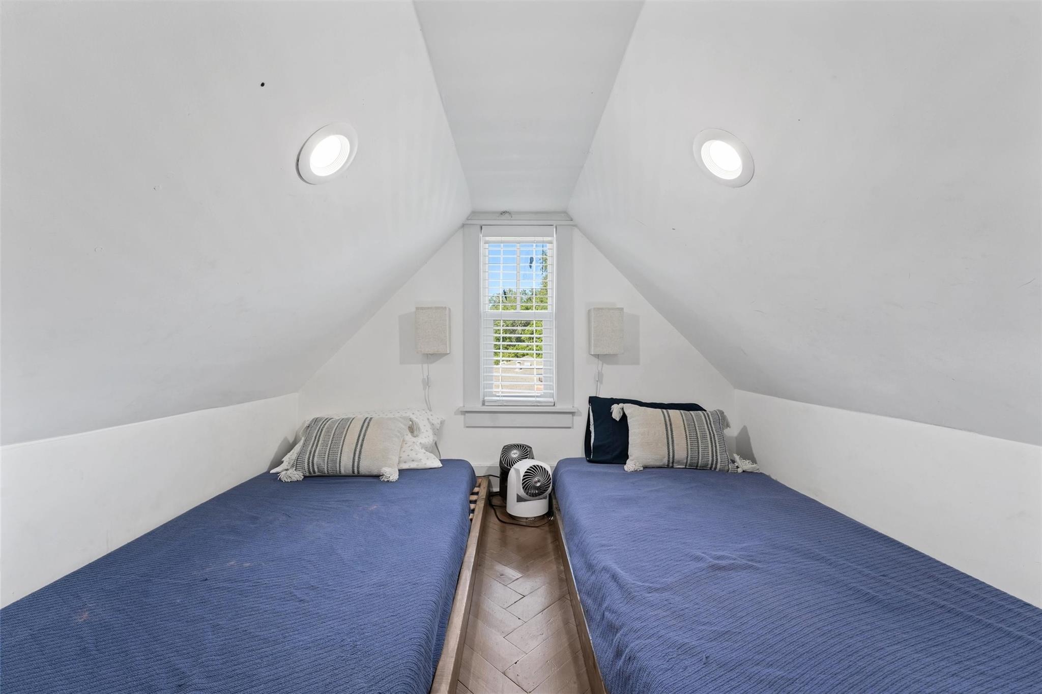 2907 Avenue M 1/2