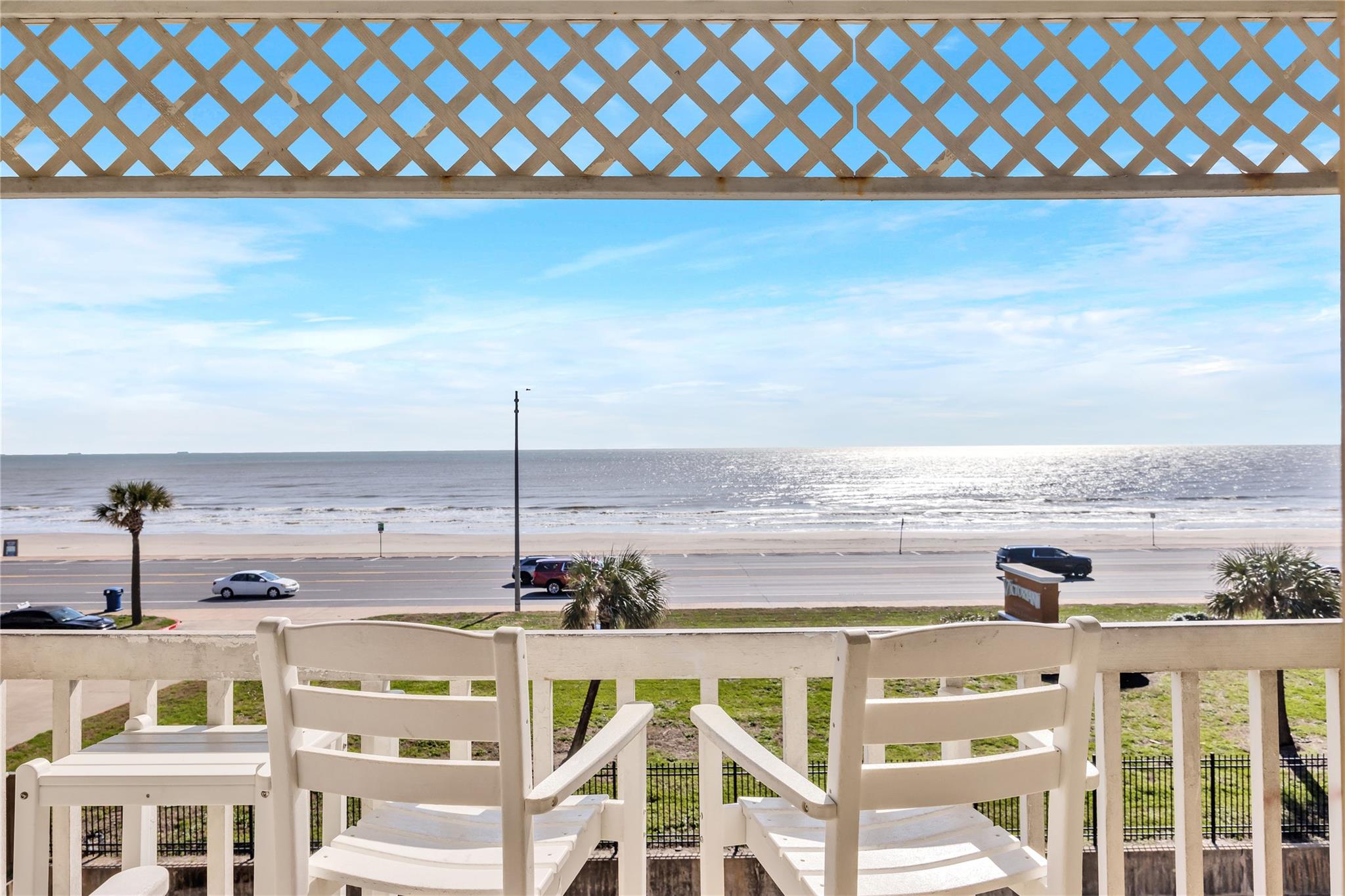 6300 Seawall Boulevard # 2303