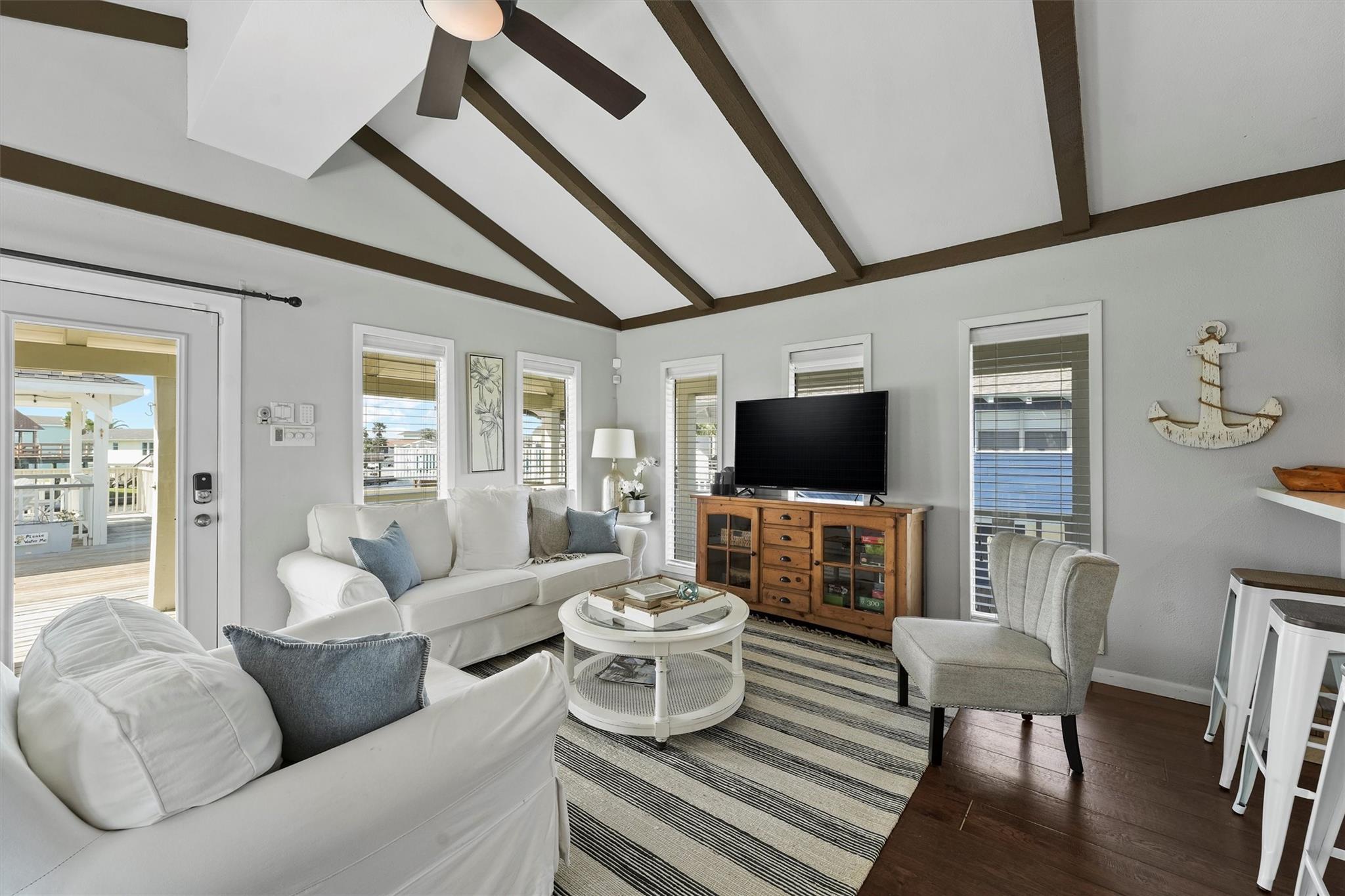 16603 Jamaica Cove Road