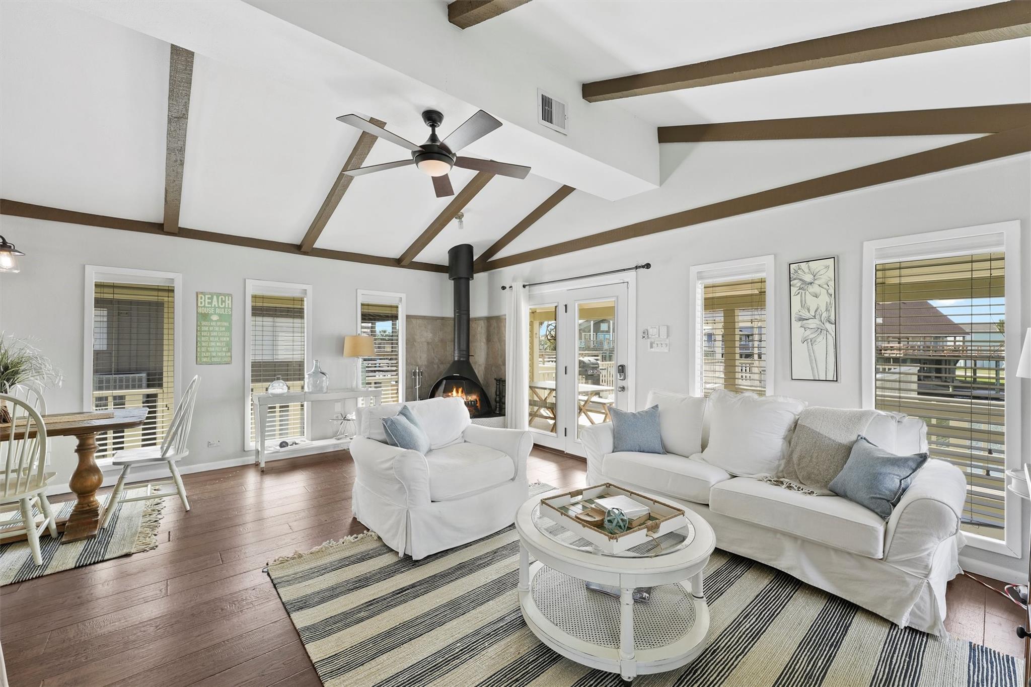 16603 Jamaica Cove Road