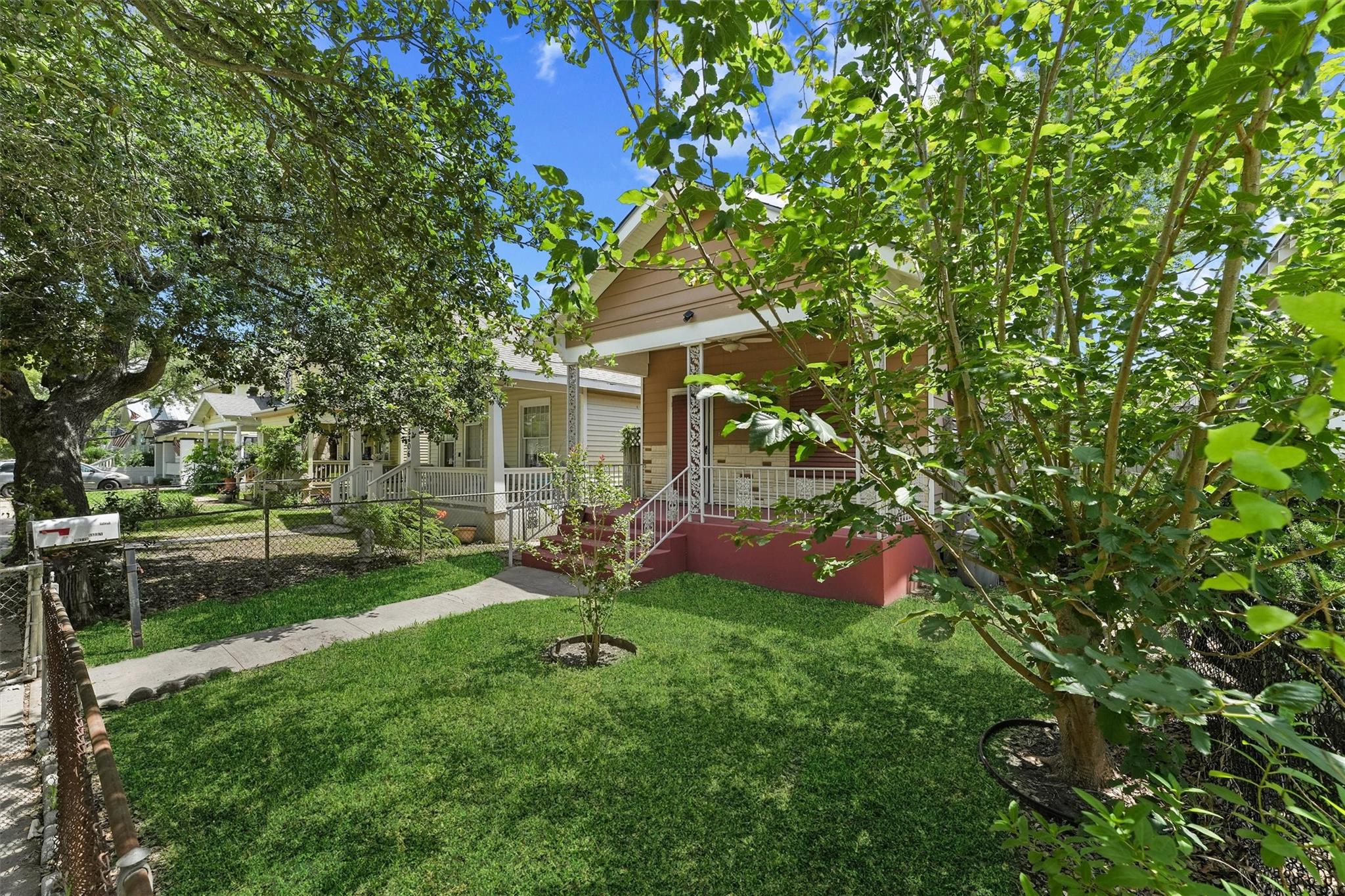 2212 32nd Street, Galveston