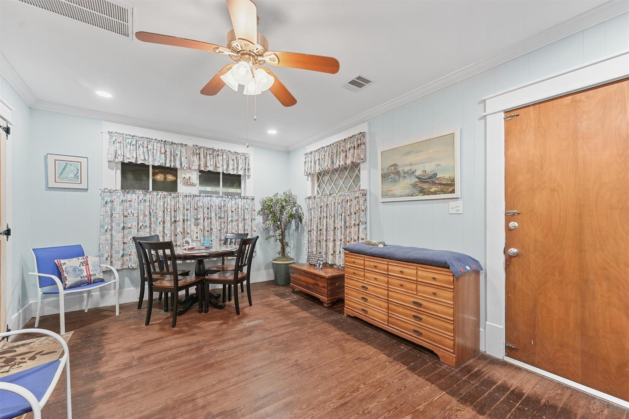 2212 32nd Street, Galveston