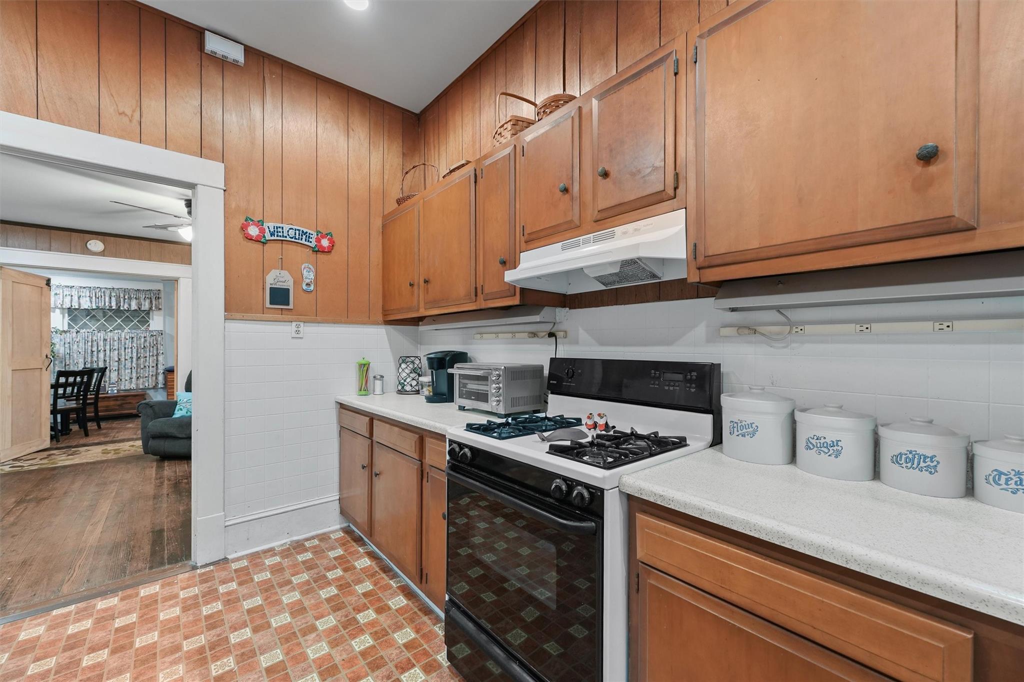 2212 32nd Street, Galveston