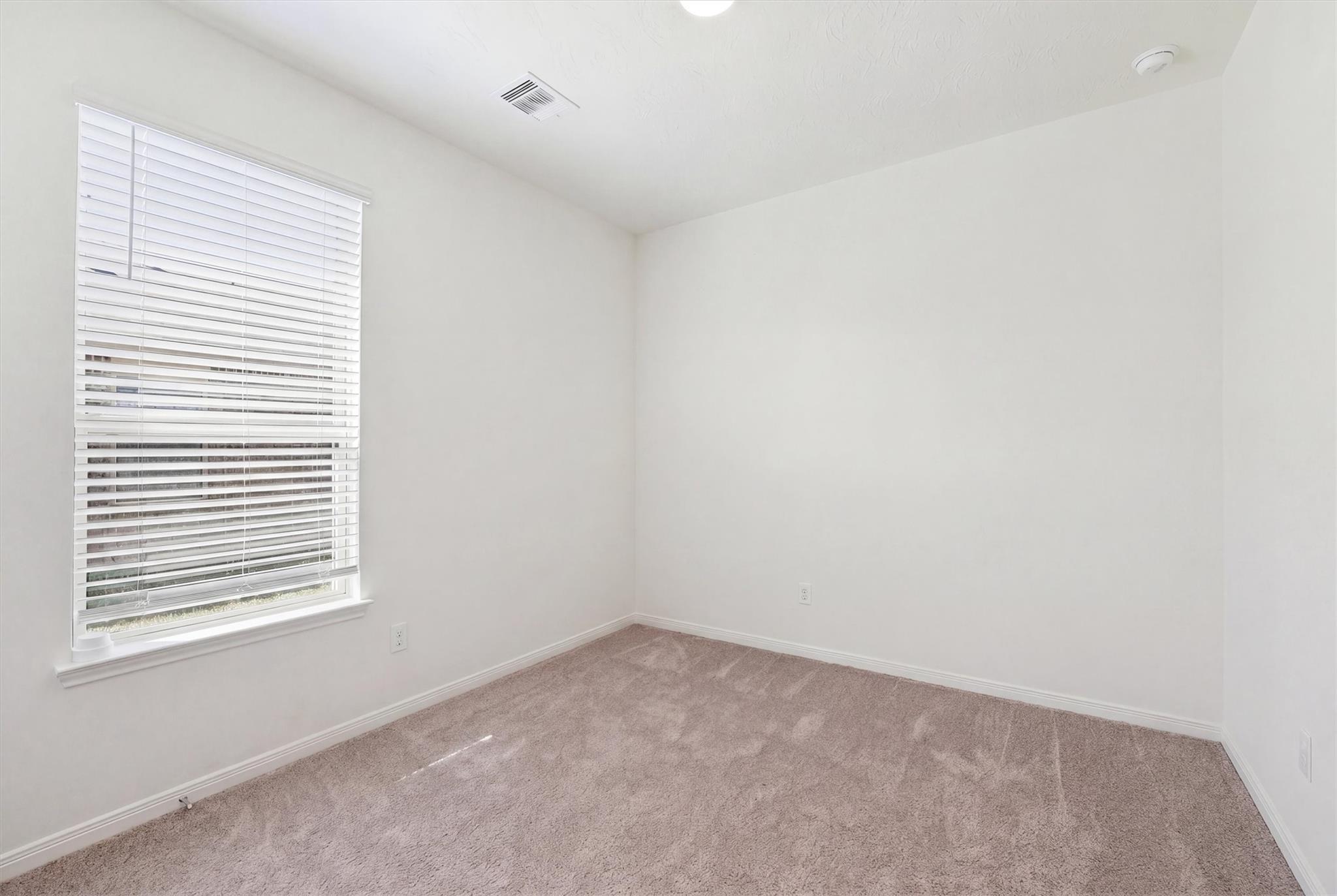 1717 Vista Luna Drive