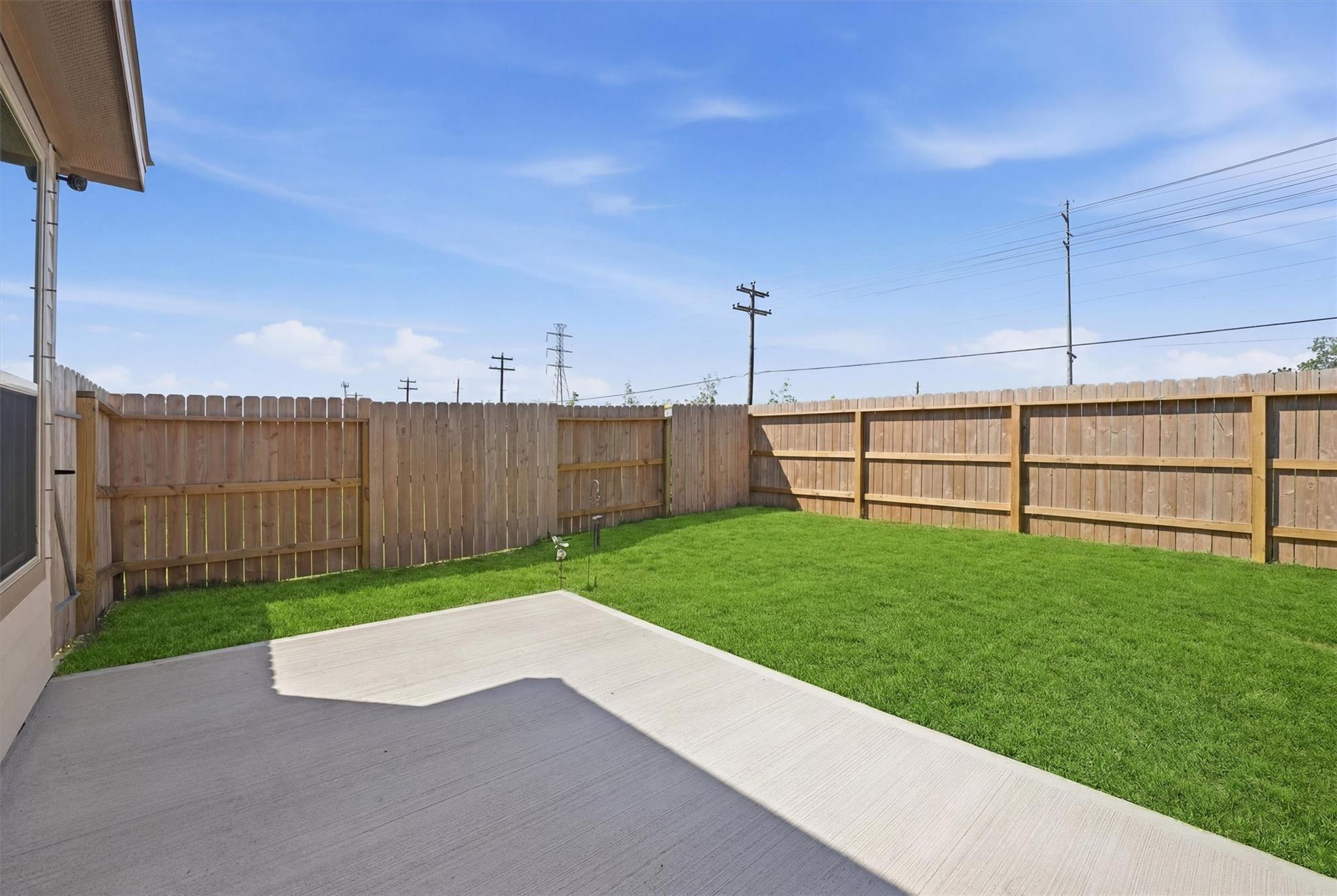 1717 Vista Luna Drive