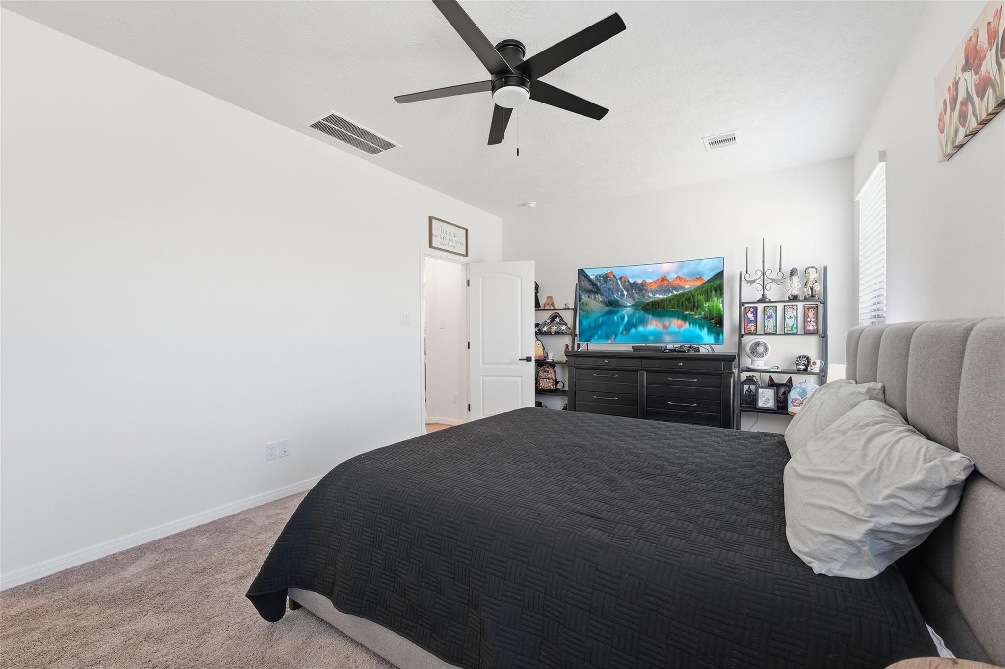 1717 Vista Luna Drive