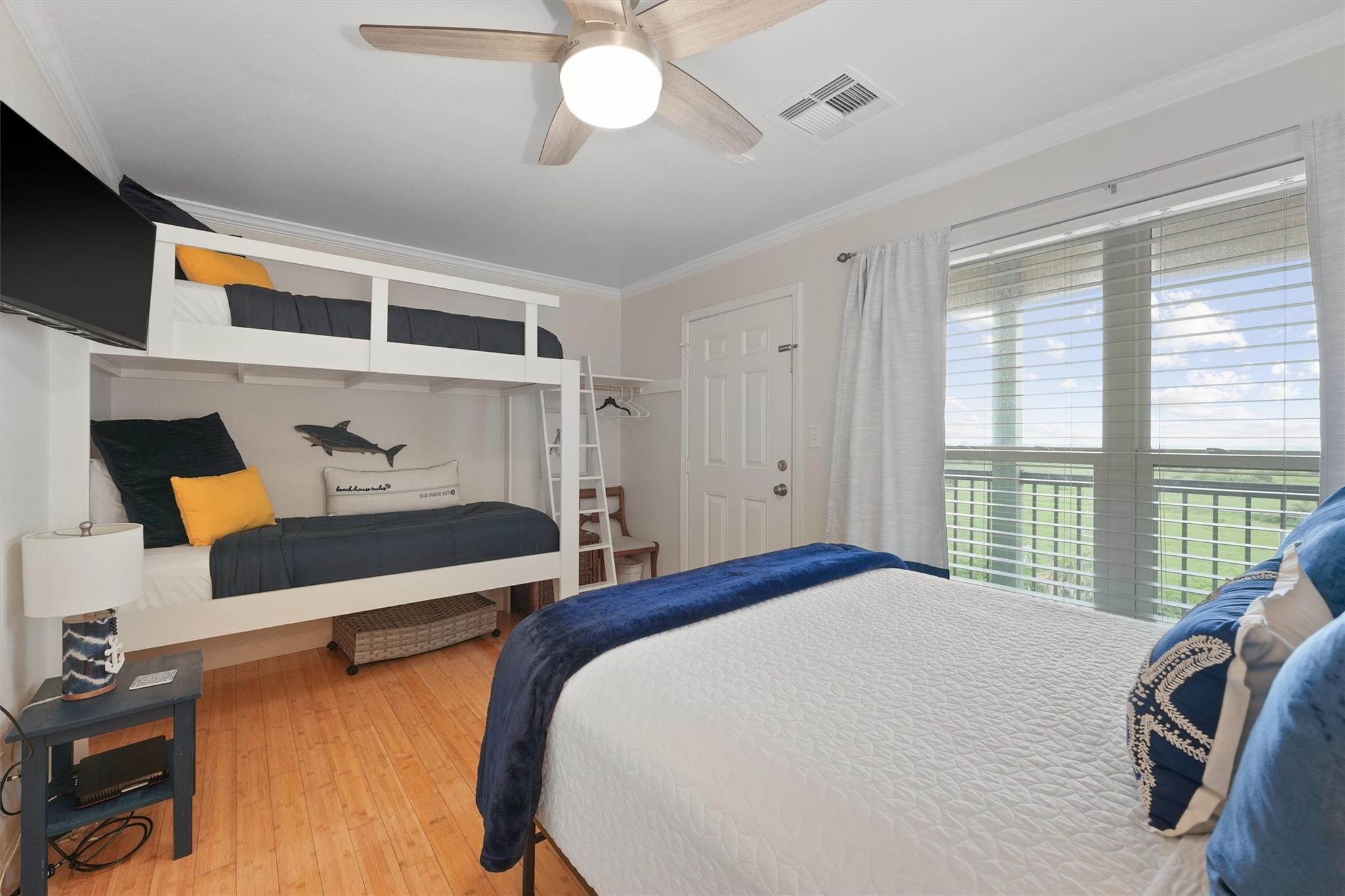 9520 Seawall Boulevard # 353