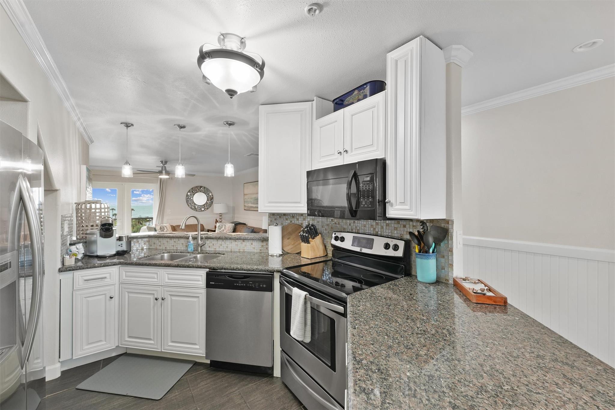 9520 Seawall Boulevard # 353