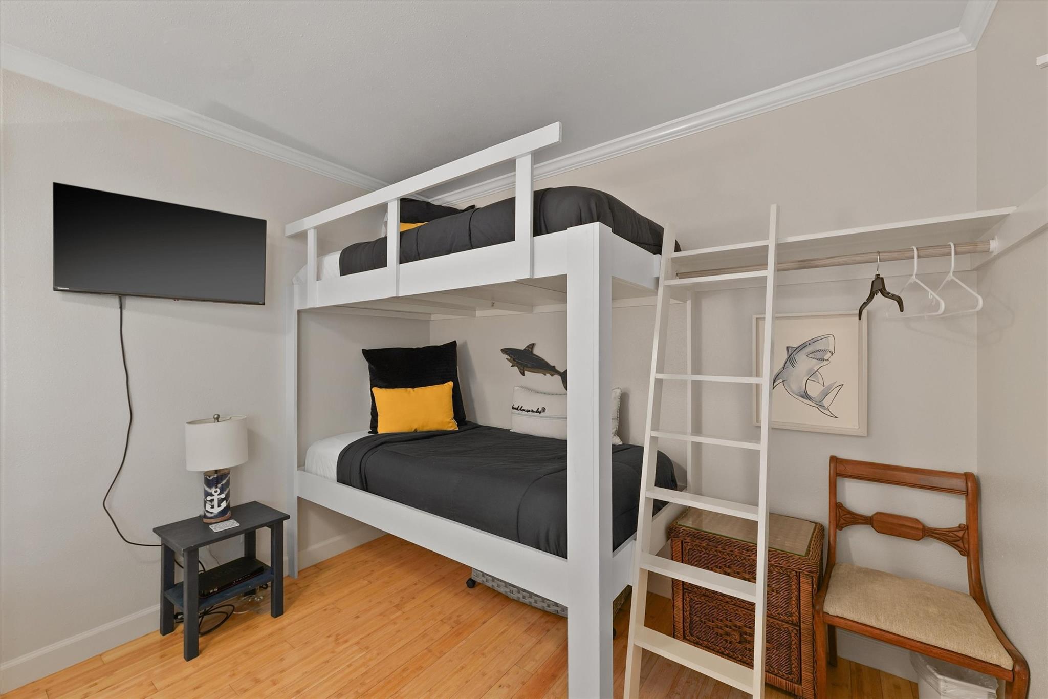 9520 Seawall Boulevard # 353