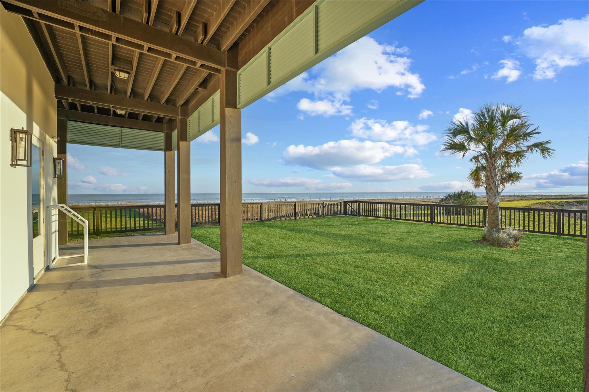438 Seagrass