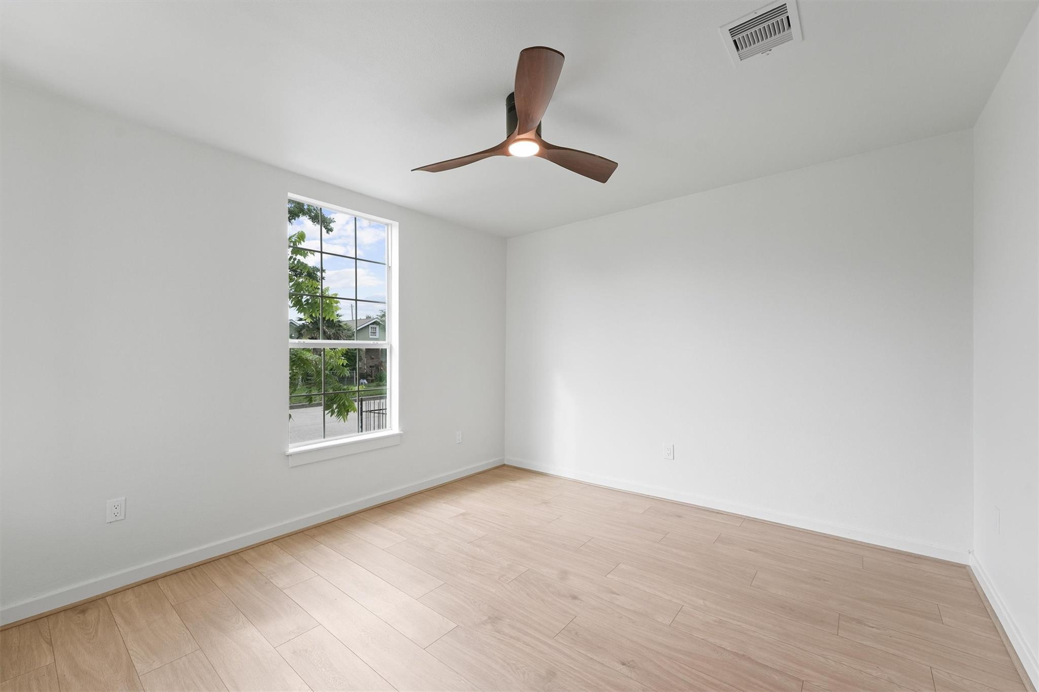 1512 Jack Johnson Boulevard, Galveston