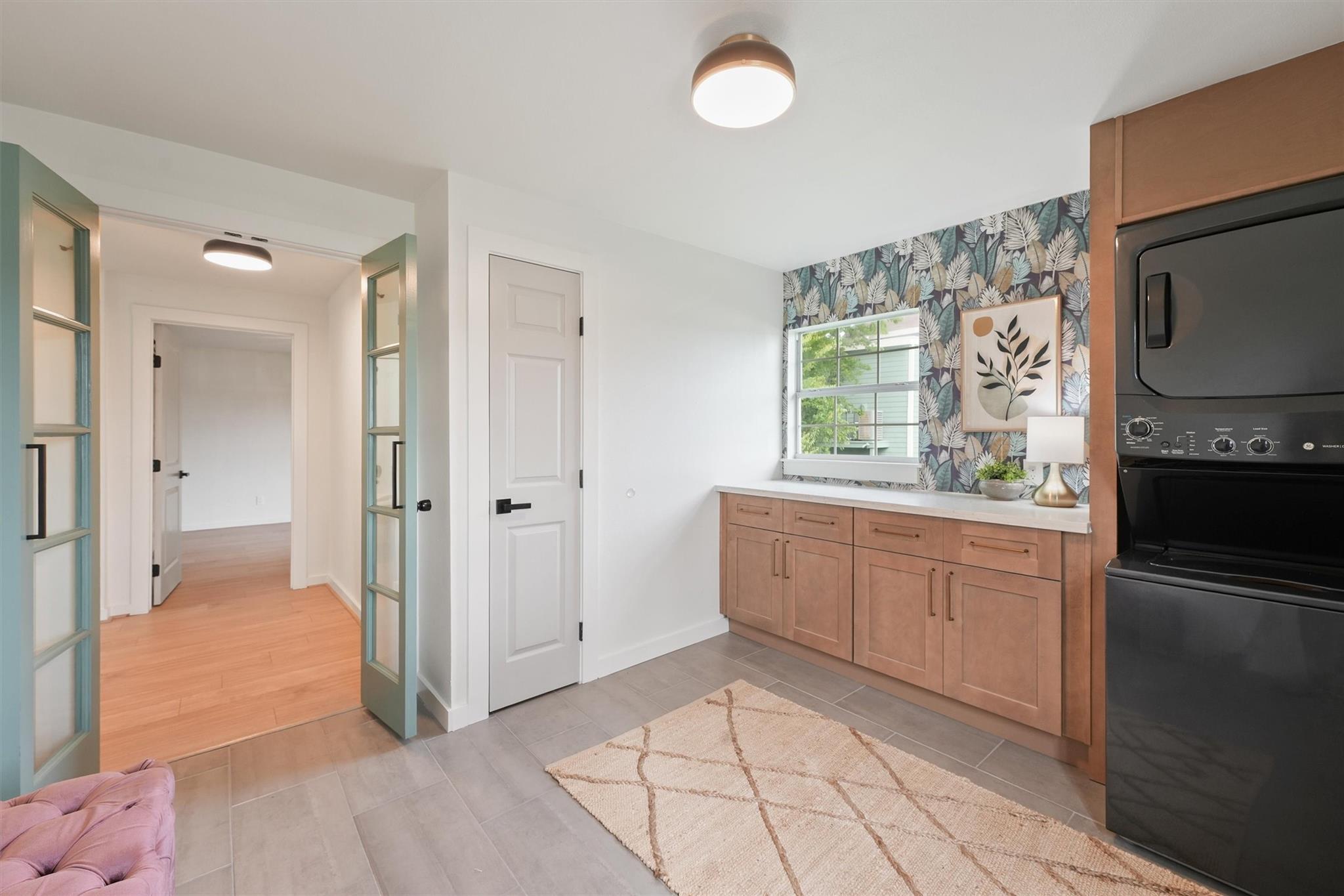 1512 Jack Johnson Boulevard, Galveston