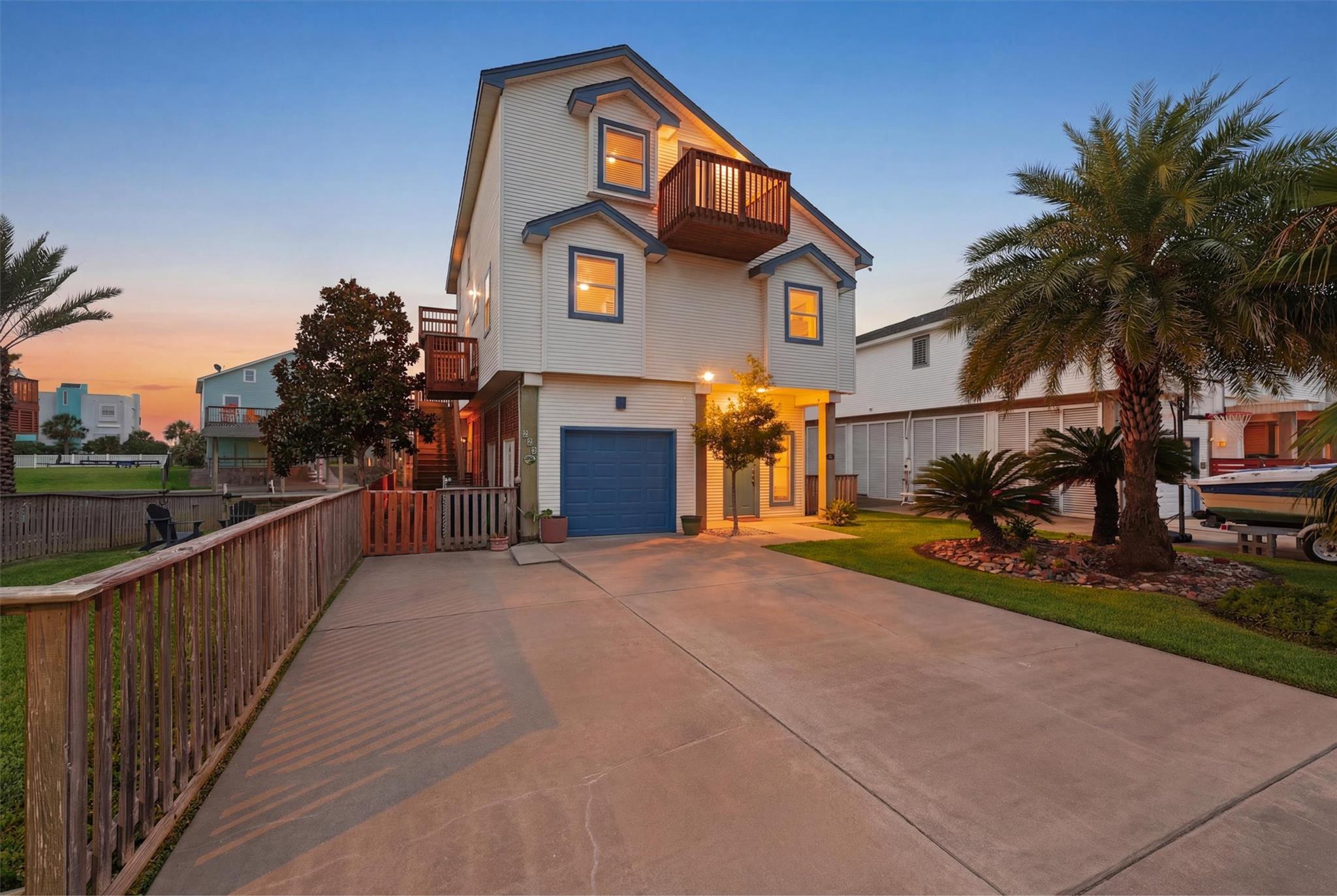 223 Kona Drive