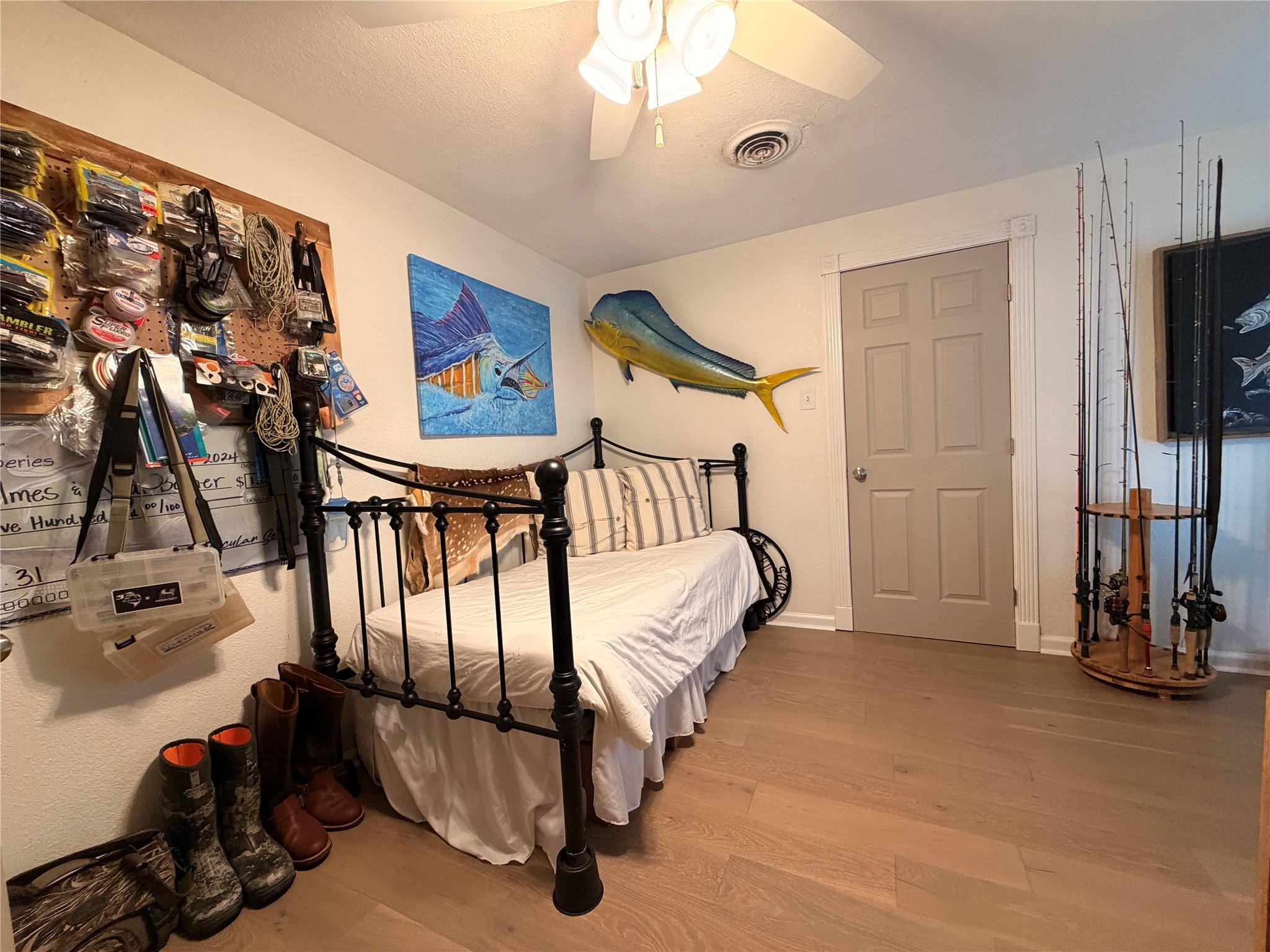 5522 Avenue O 1/2
