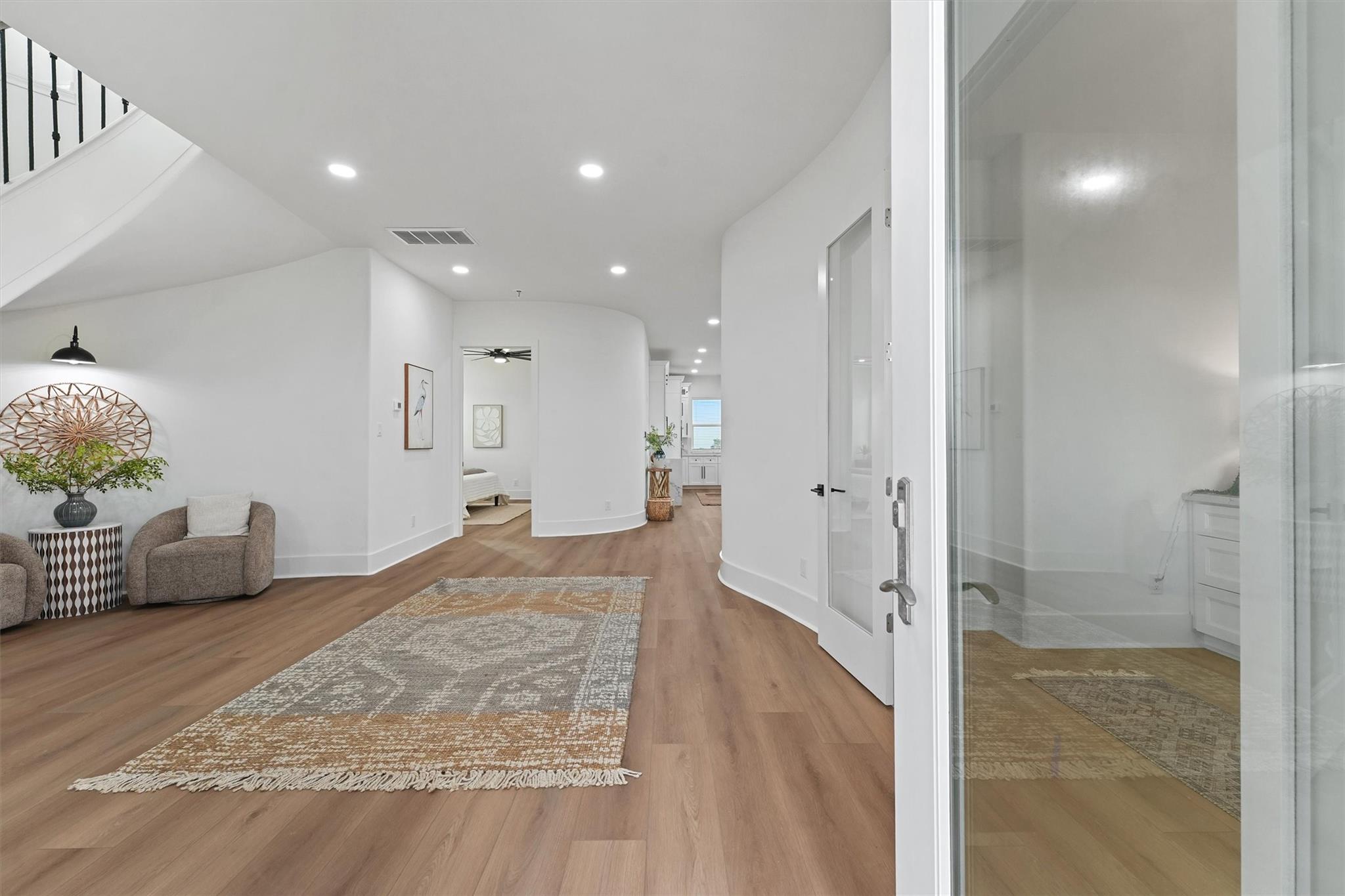 21330 Scissor Tail Lane