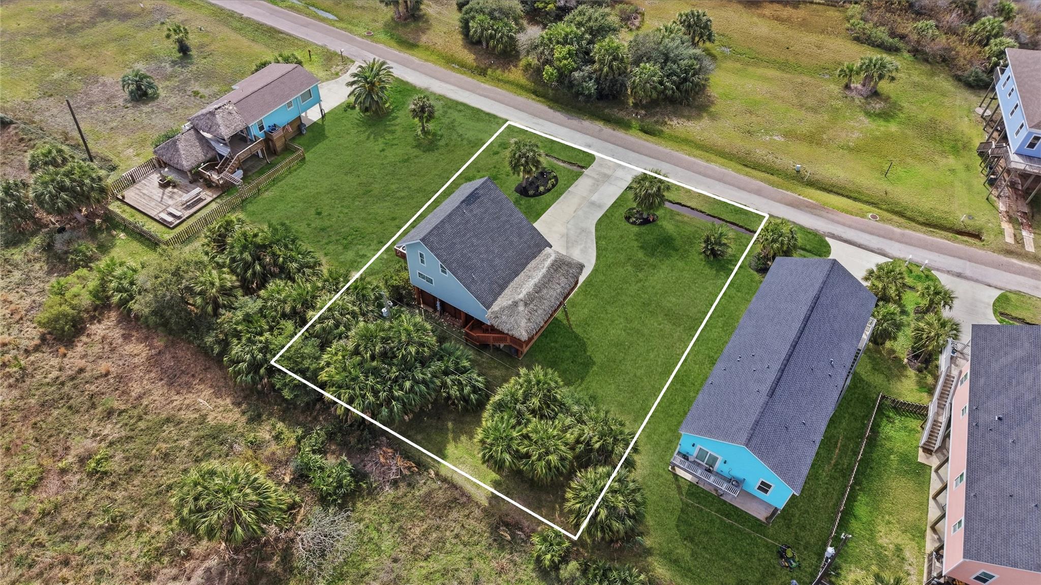 3819 Las Palmas Street