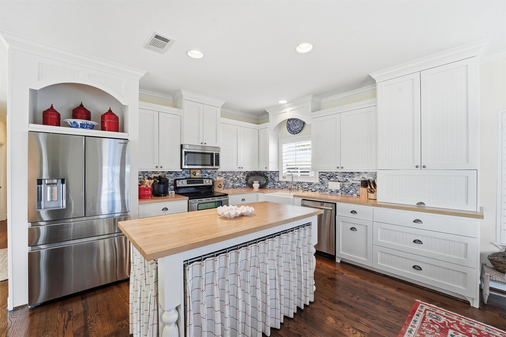 16635 Jamaica Cove Road