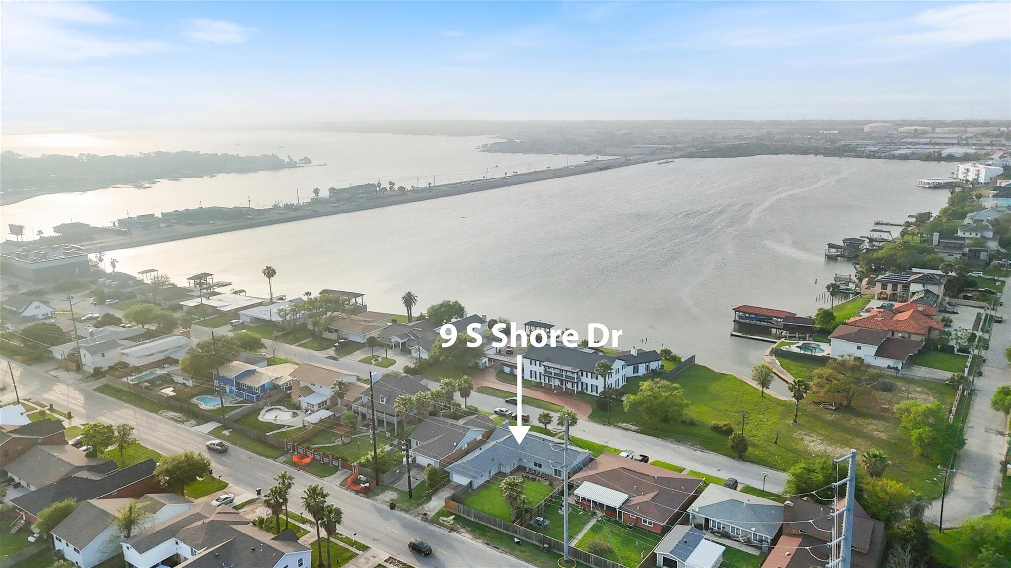 9 South Shore Drive, Galveston