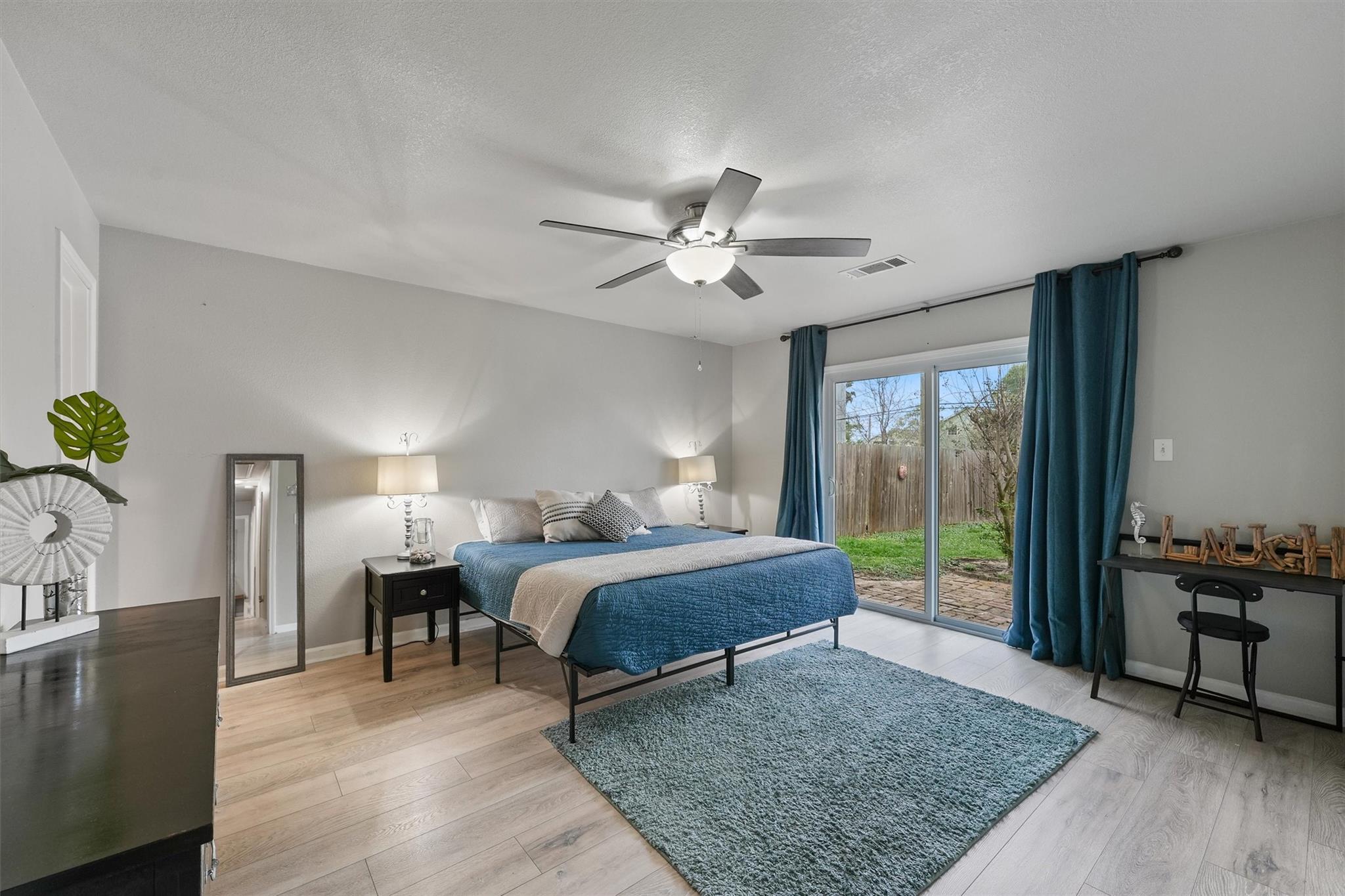 9 South Shore Drive, Galveston