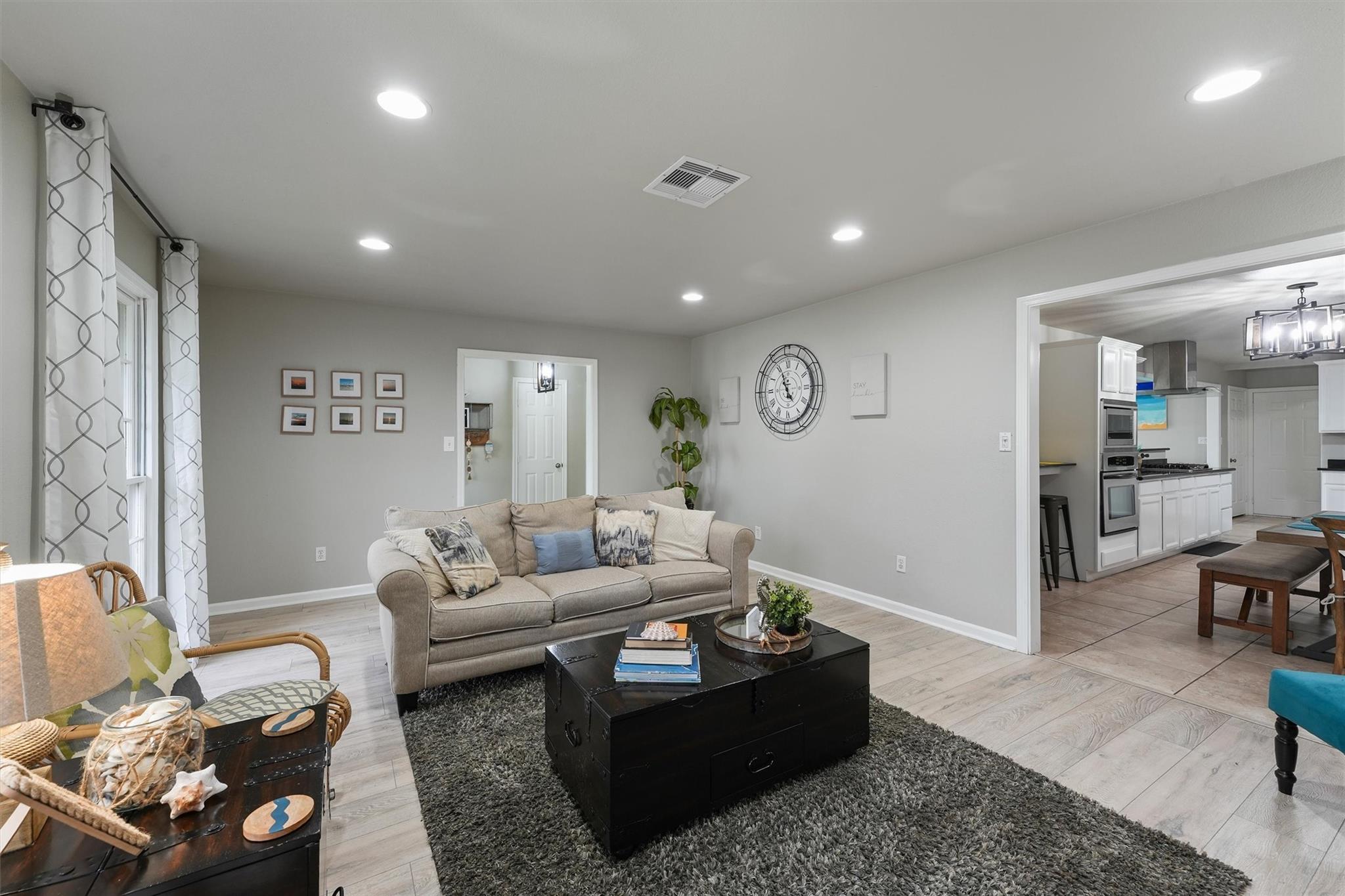 9 South Shore Drive, Galveston