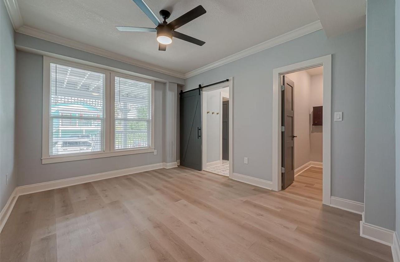 1110 Avenue K Unit: DOWN