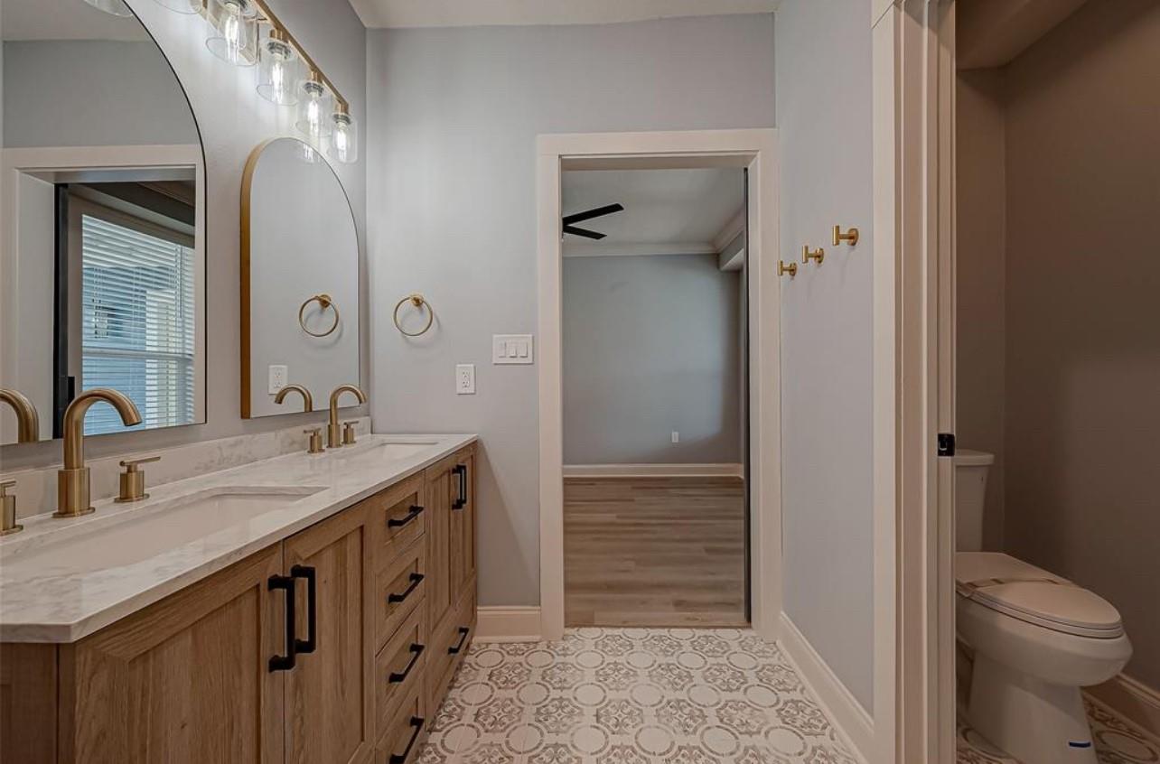 1110 Avenue K Unit: DOWN