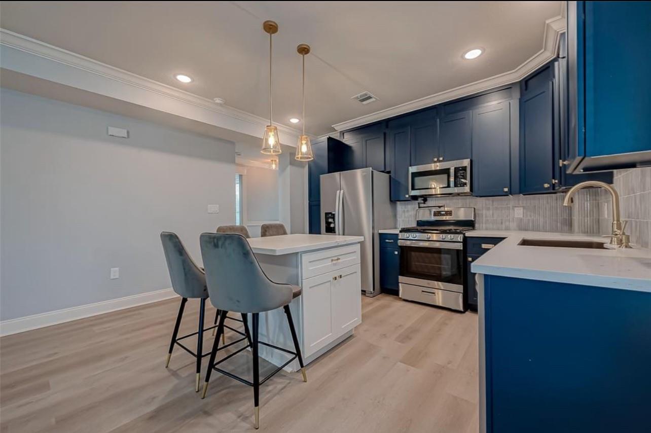 1110 Avenue K Unit: DOWN