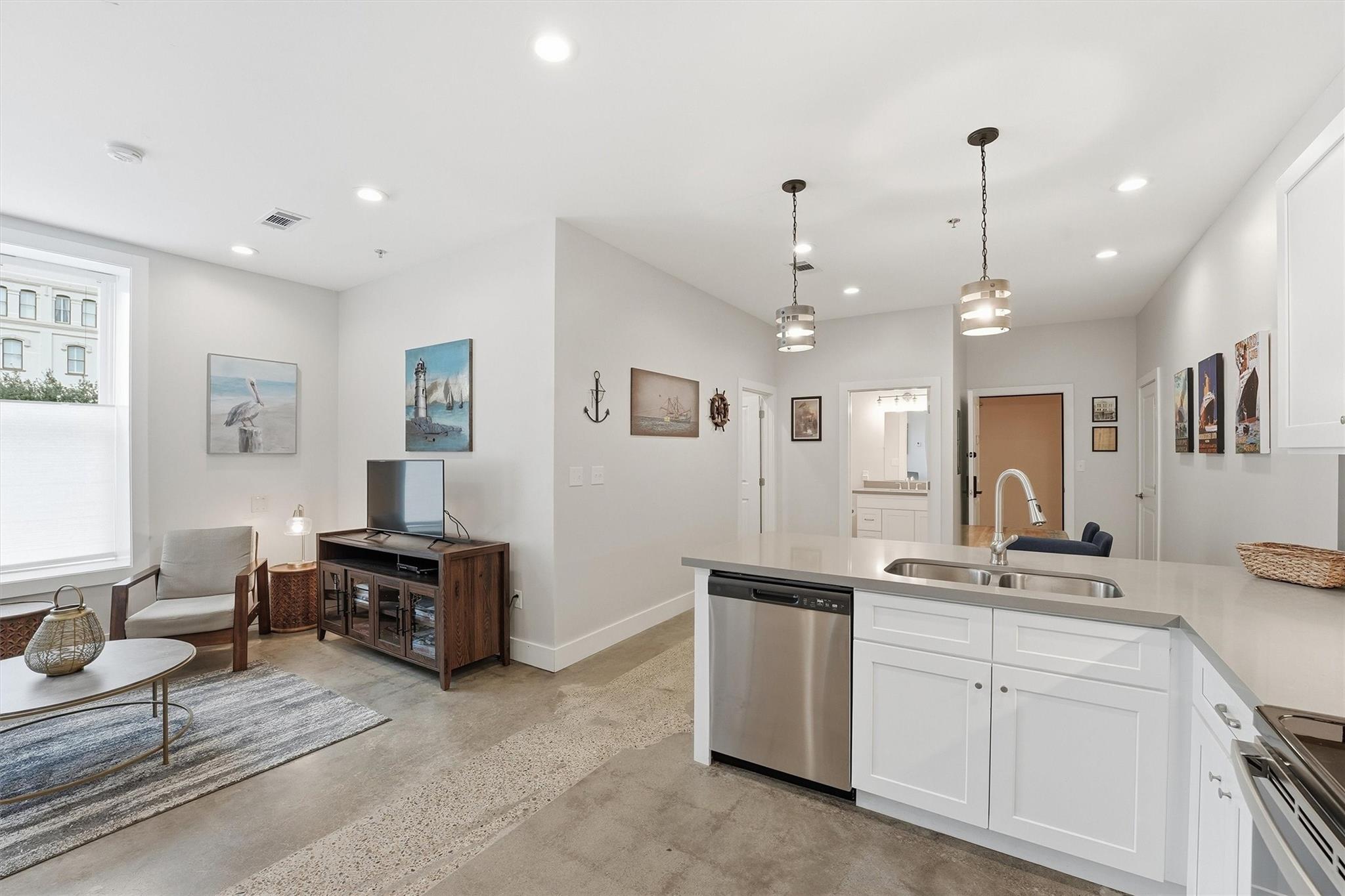 315 Tremont Street # 102