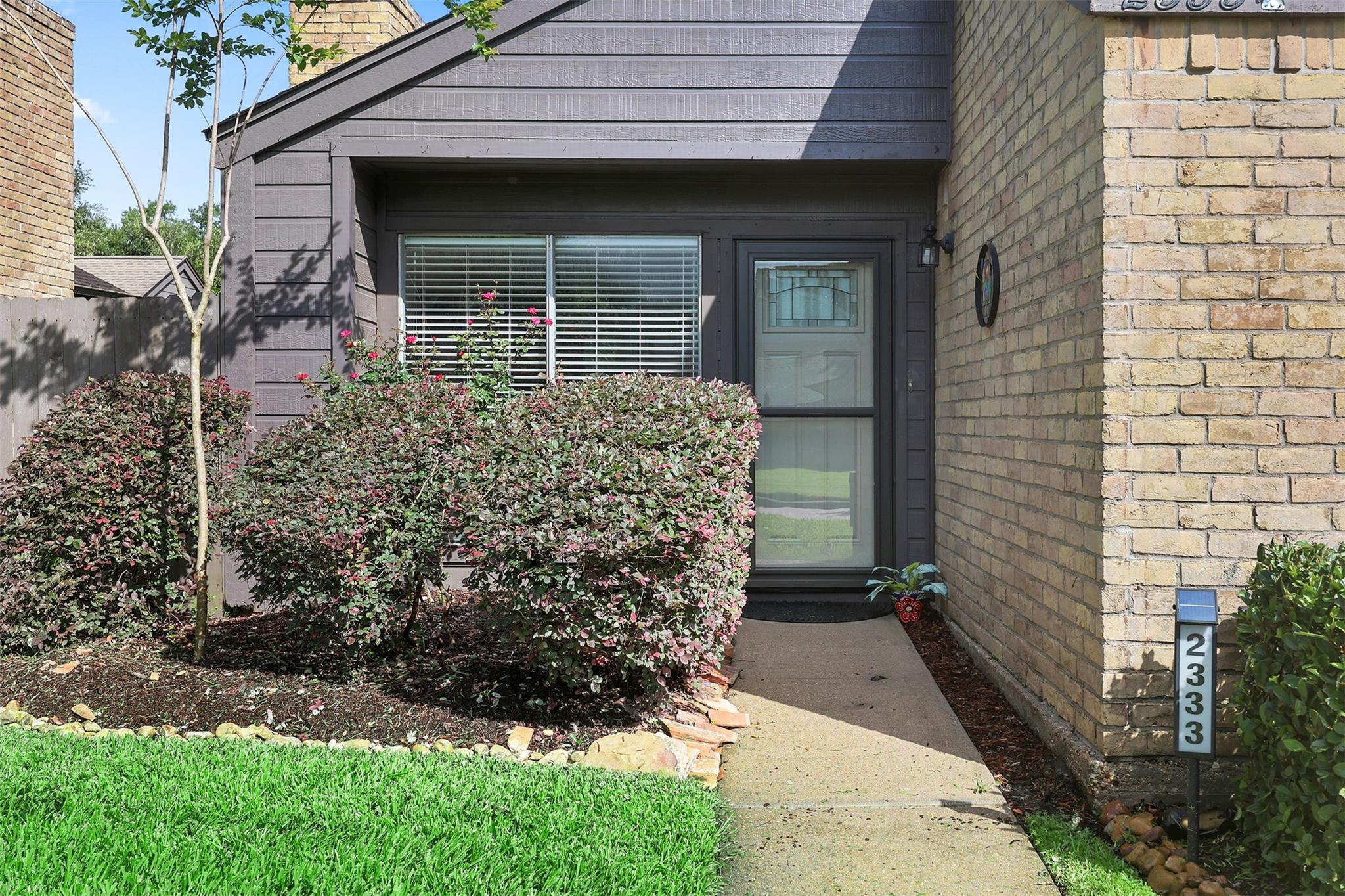 2333 Broadlawn Drive