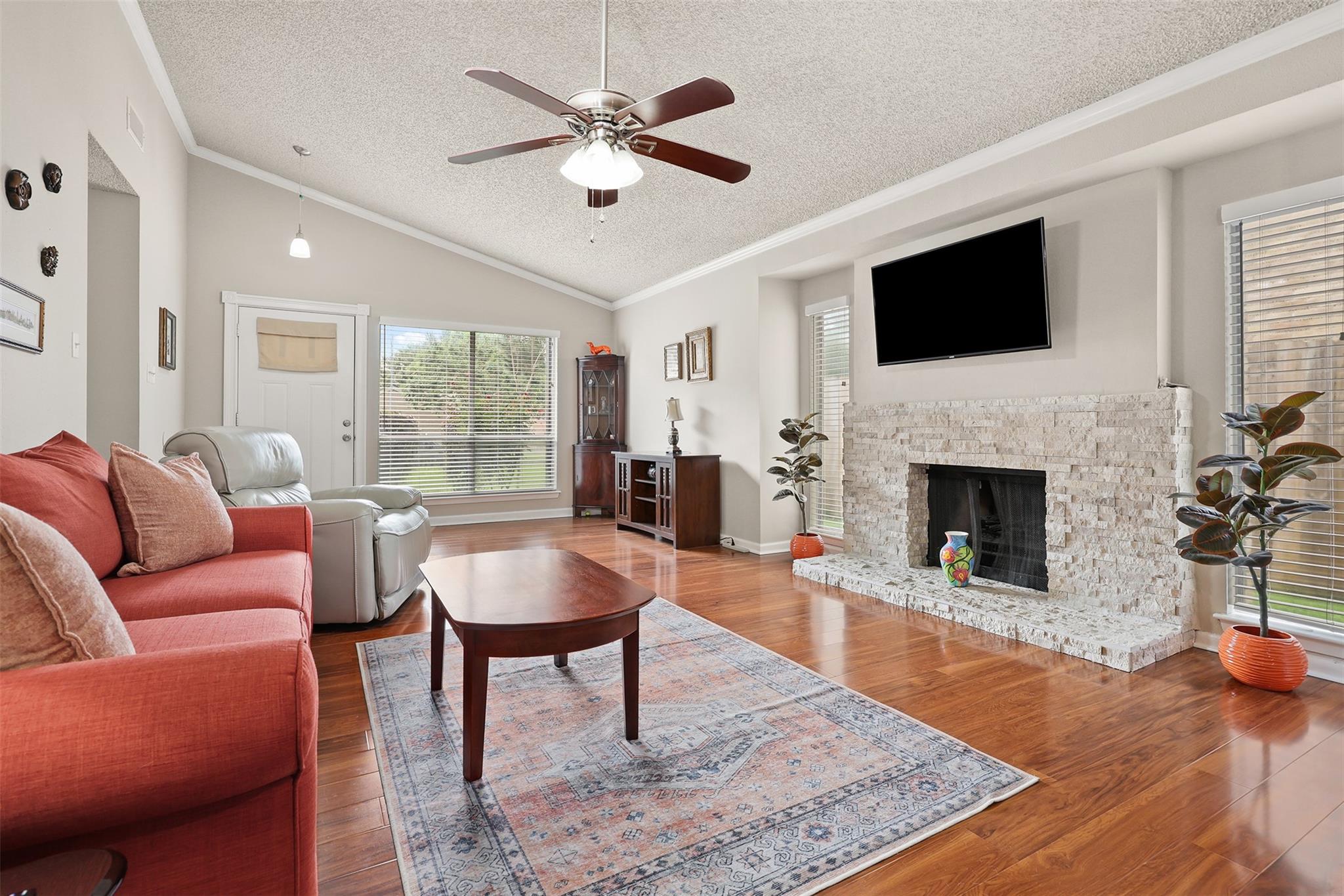 2333 Broadlawn Drive