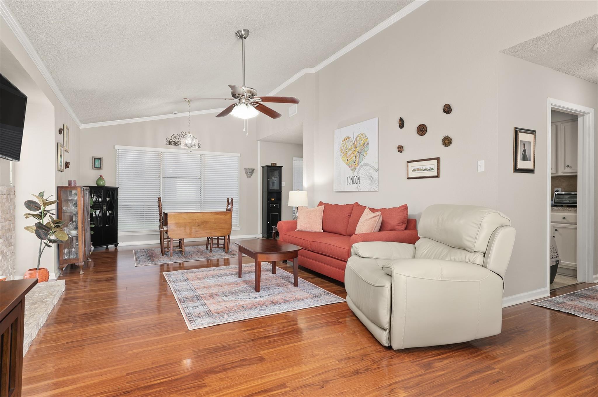 2333 Broadlawn Drive