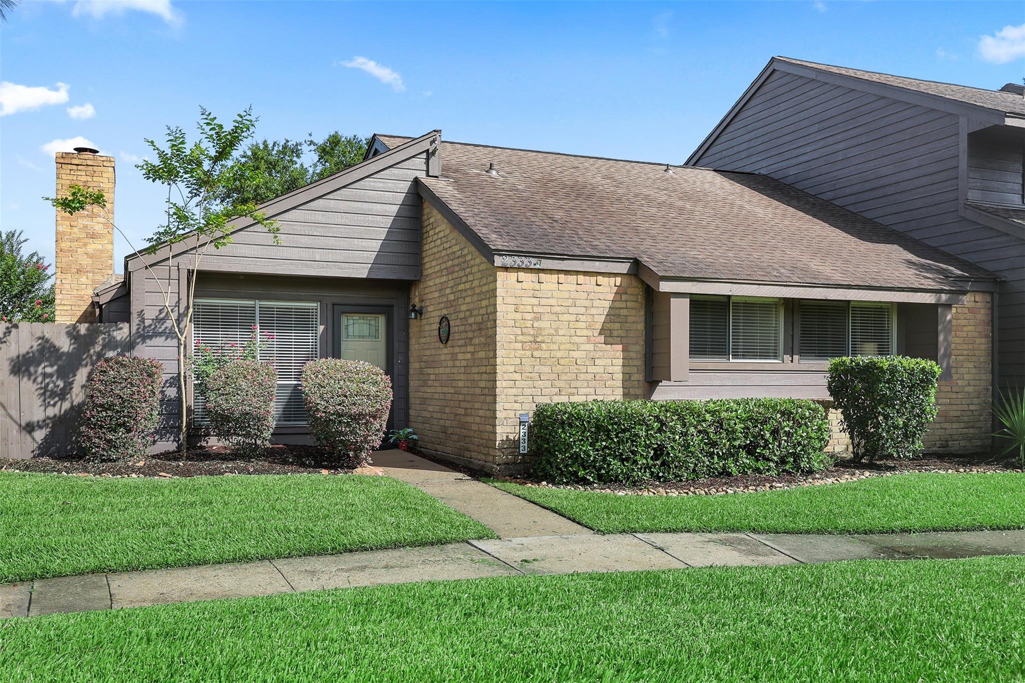 2333 Broadlawn Drive