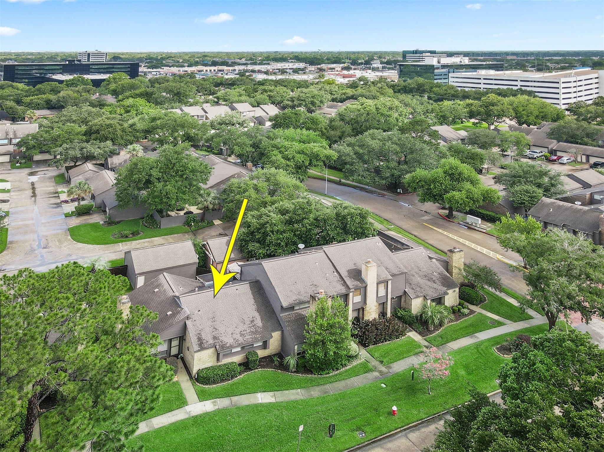 2333 Broadlawn Drive