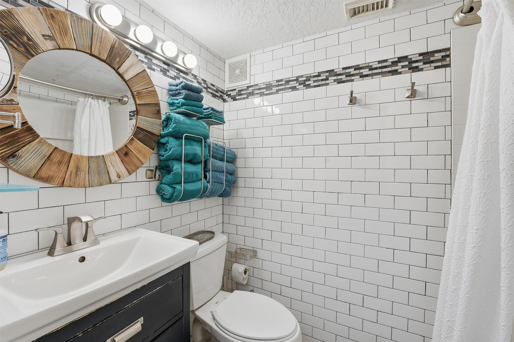 6300 Seawall Boulevard # 3330