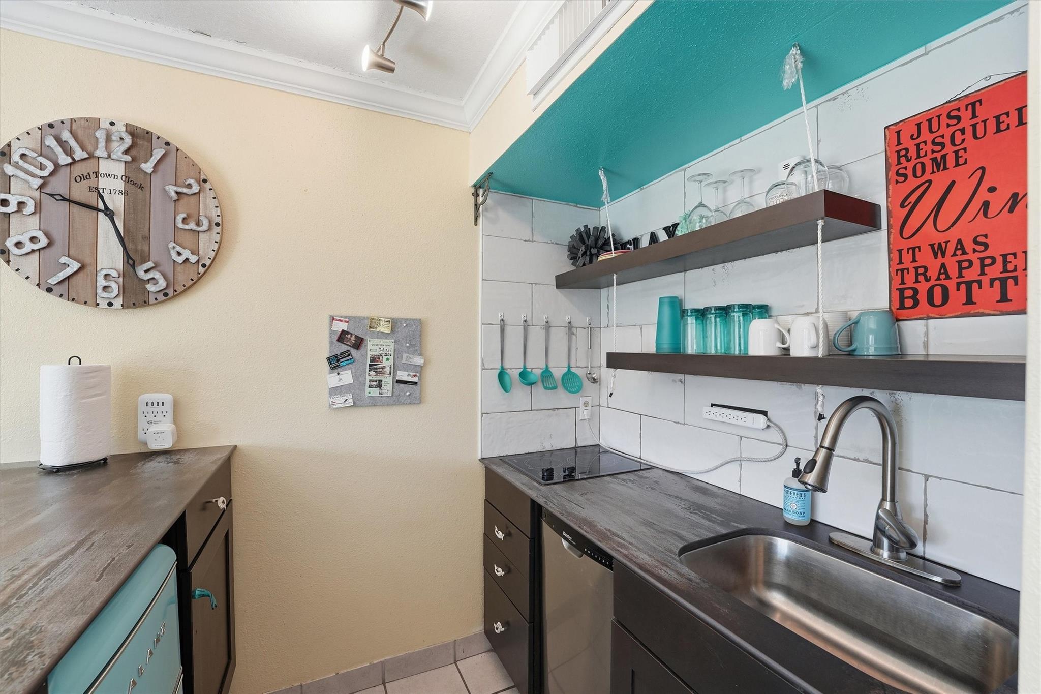 6300 Seawall Boulevard # 3330