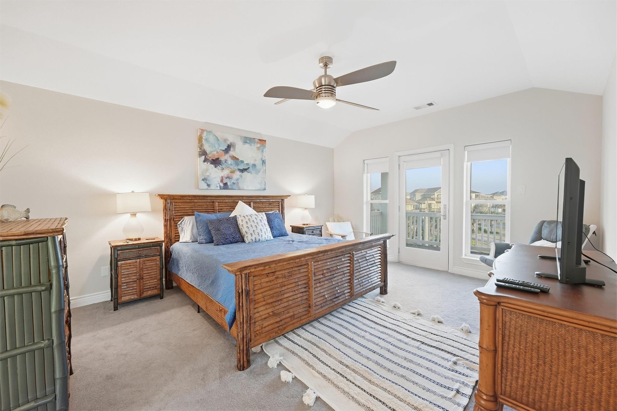 25246 Intrepid Lane