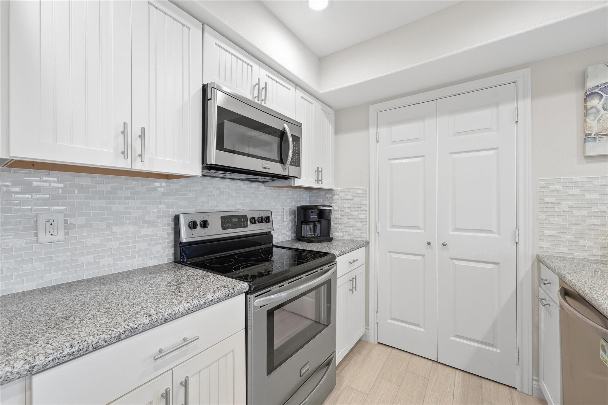 25246 Intrepid Lane